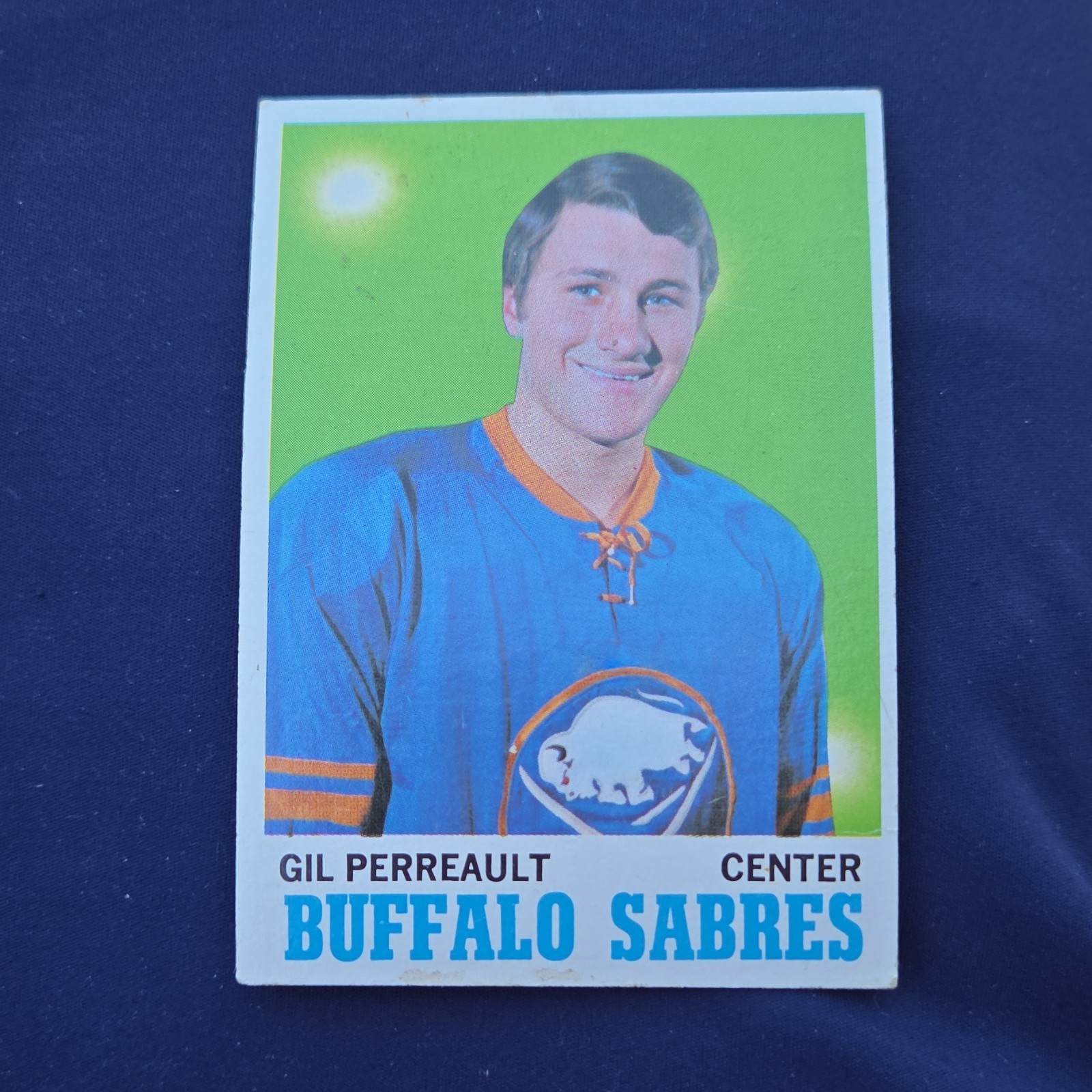 GILBERT PERREAULT – Topps 1970-71 Rookie #131 Buffalo Sabres NHL Card