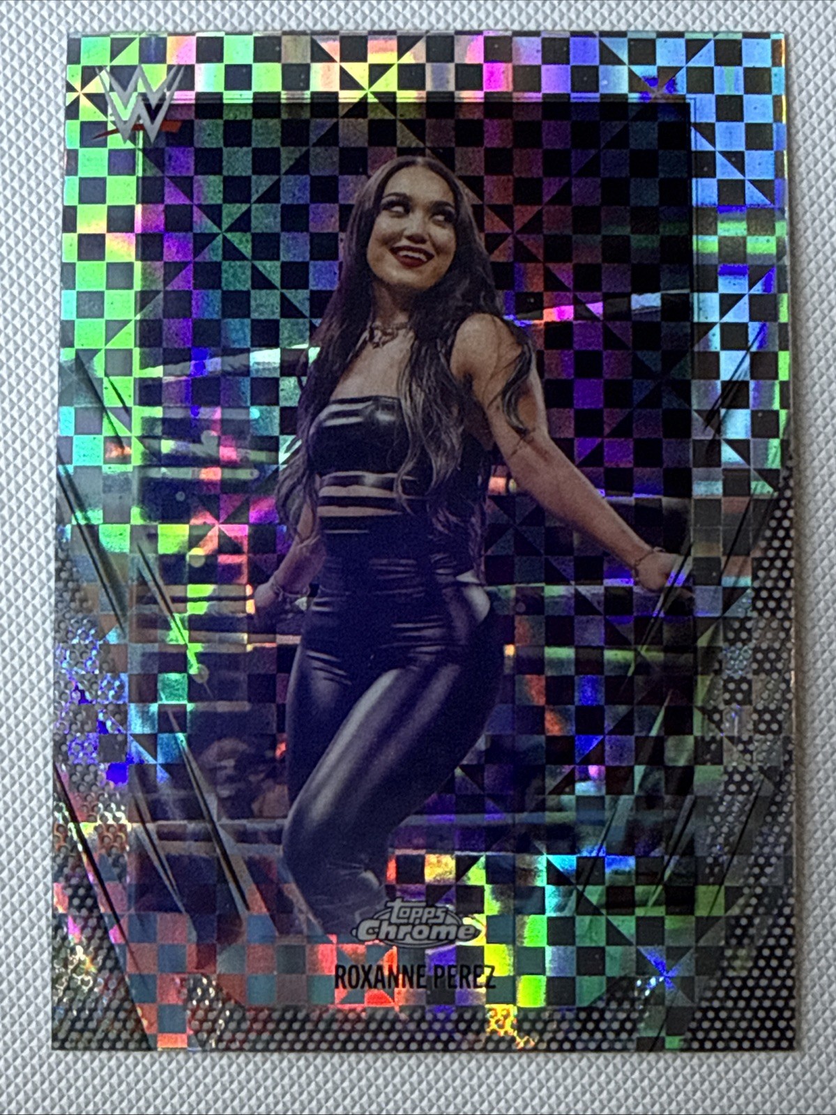 X-FRACTOR REFRACTOR 2026 Topps Chrome WWE Wrestling Cards You Pick/Choose! READ*