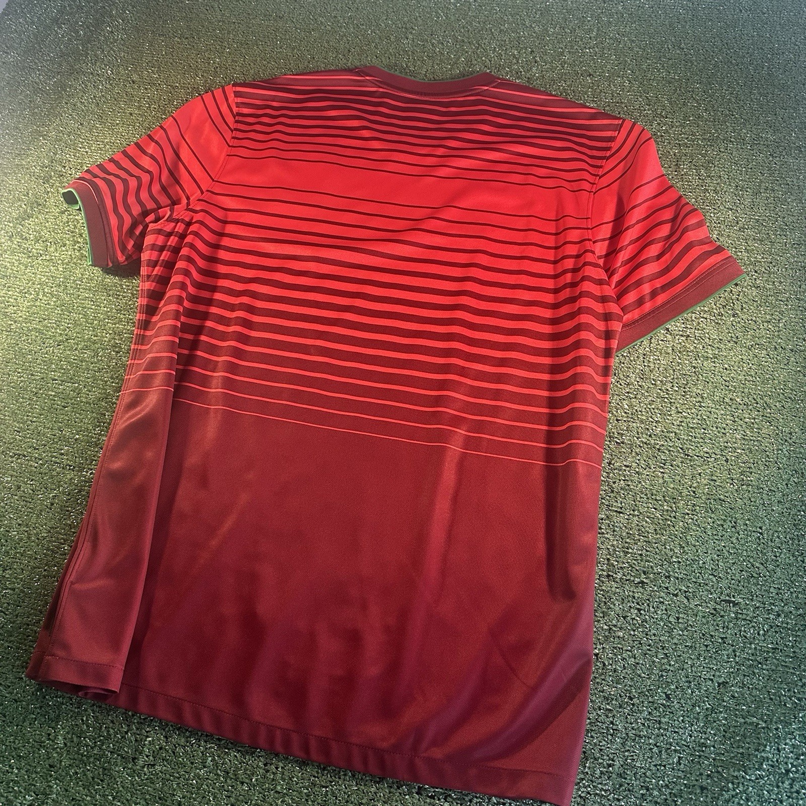 Nike Portugal 2014 World Cup Home Soccer Jersey (XL)