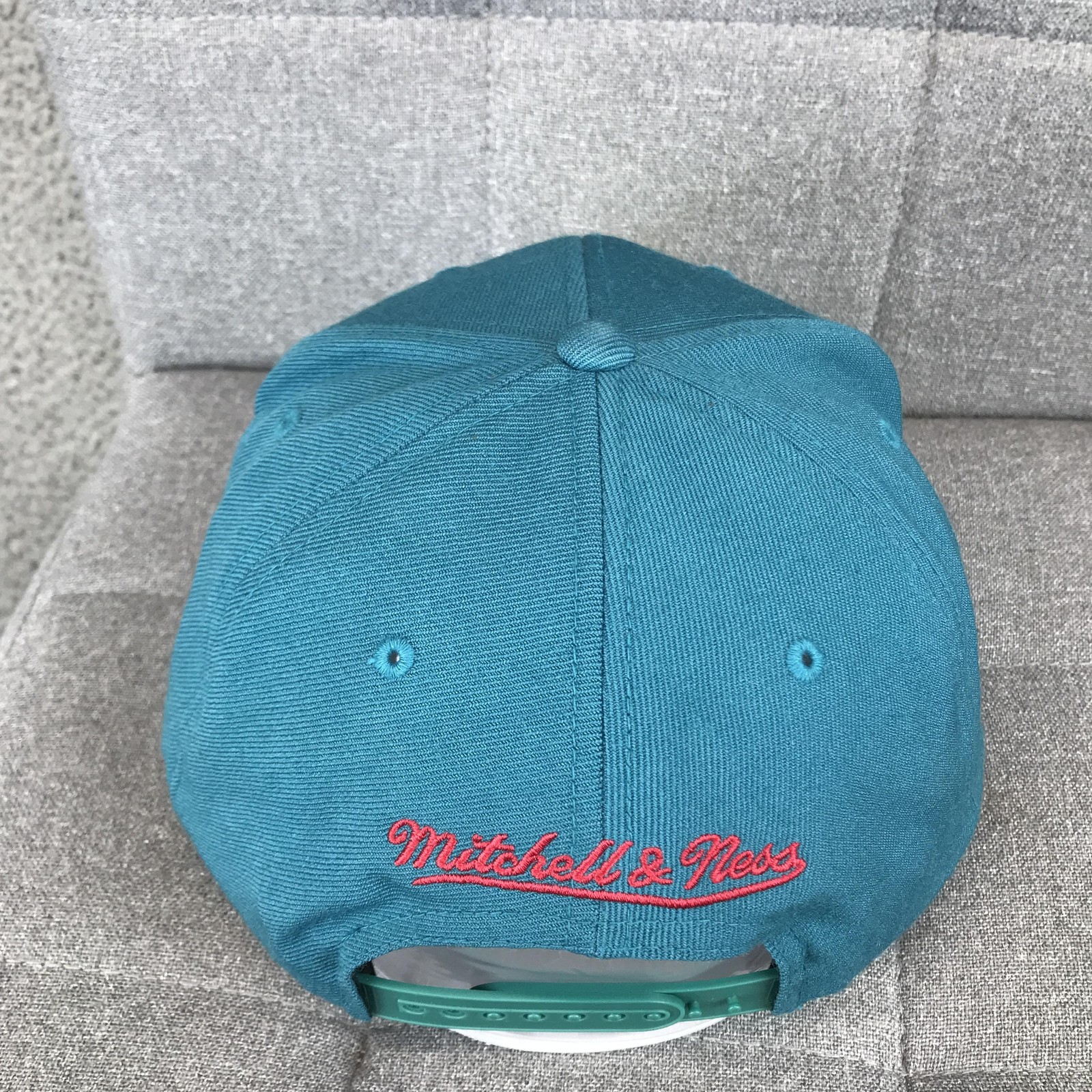 Detroit Pistons Hat Cap Snap Back One Size Blue NBA Basketball Mitchell & Ness