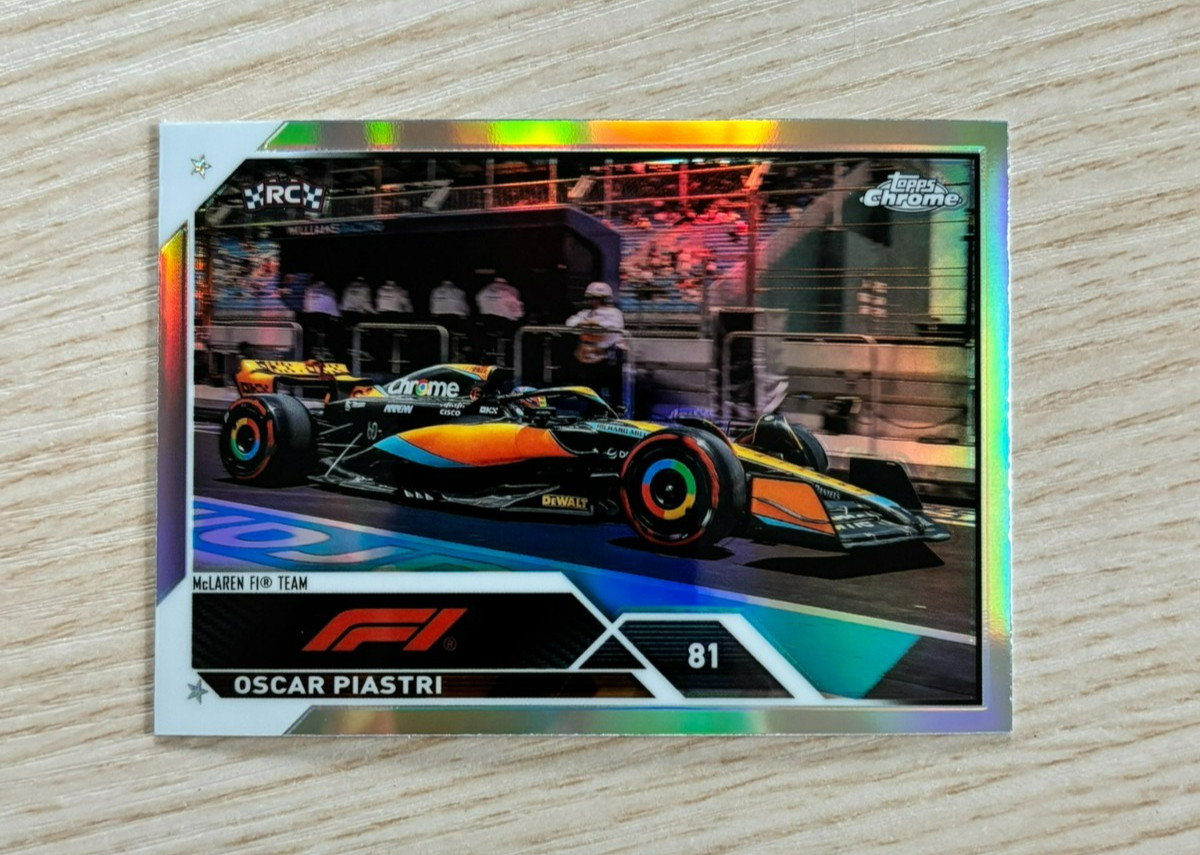2023 Topps Chrome Formula 1 F1 Oscar Piastri Refractor Rookie #42 RC McLaren