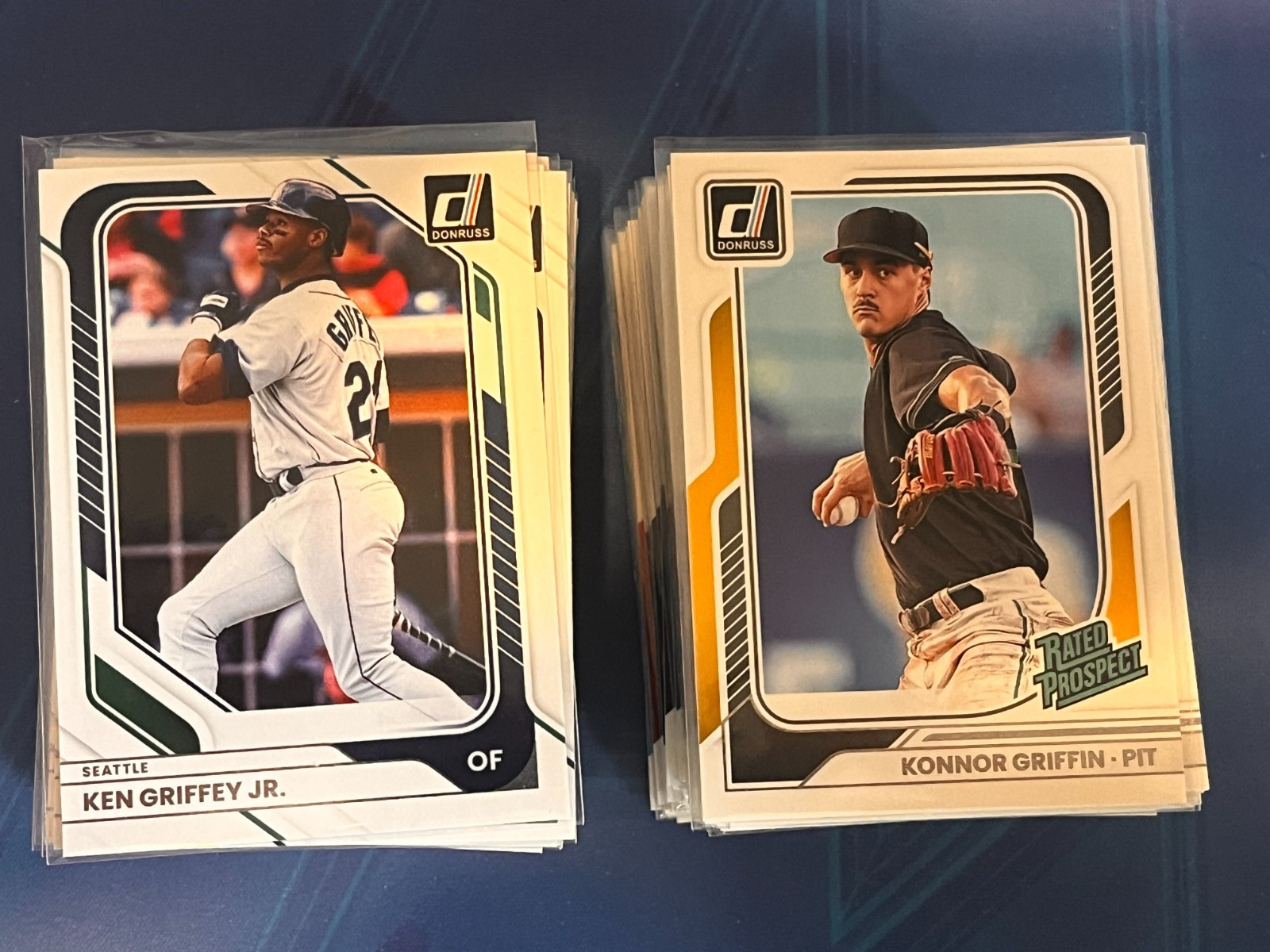2026 Panini Donruss BASE Set COMPLETE Veteran & Prospect Set (200 Cards)