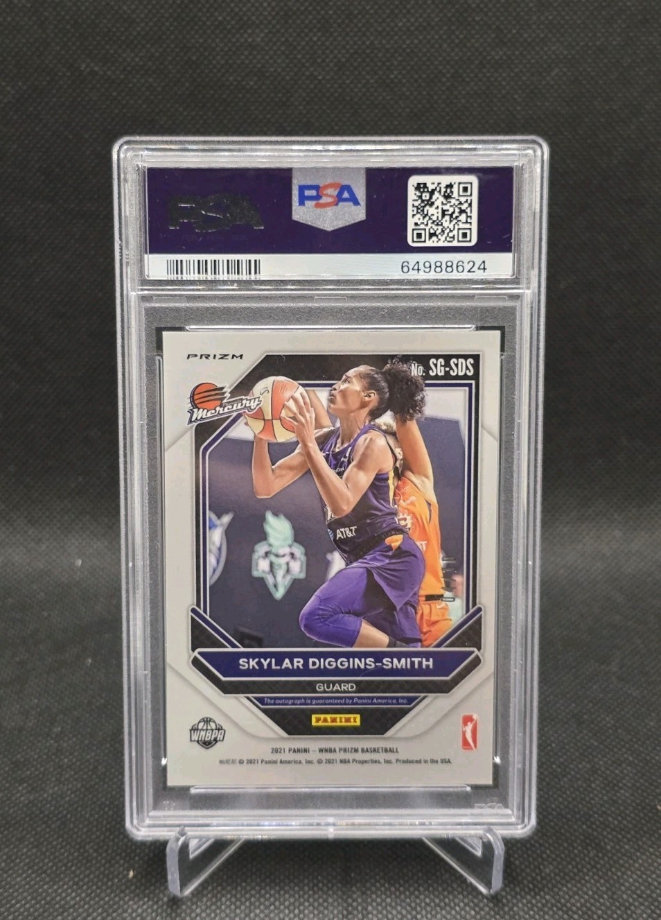 2021 Panini Prizm WNBA Skylar Diggins-Smith Gold Prizm Auto /10 PSA 10 Gem Mint