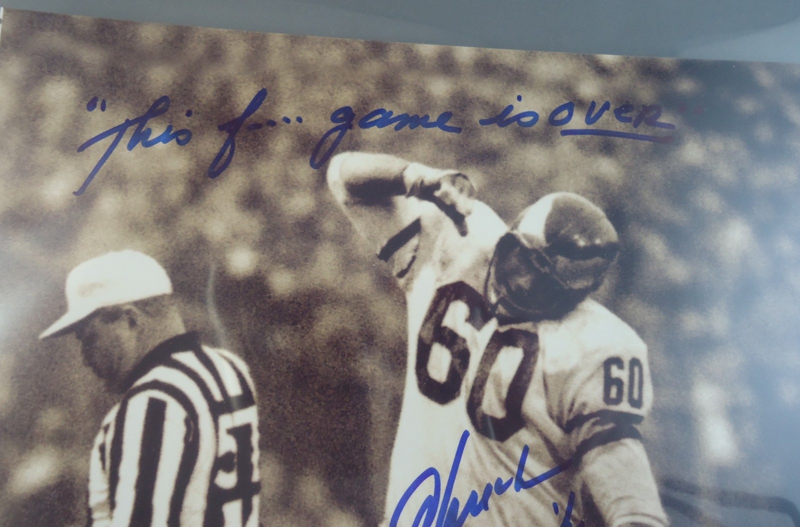 Chuck Bednarik Eagles HOF Hand-Signed Famous 8 x 10 Photo w/ Frank Gifford
