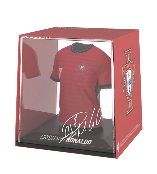 PUMA Portugal Cristiano Ronaldo #7 2026 Home Red Jersey Mini Shirt Display