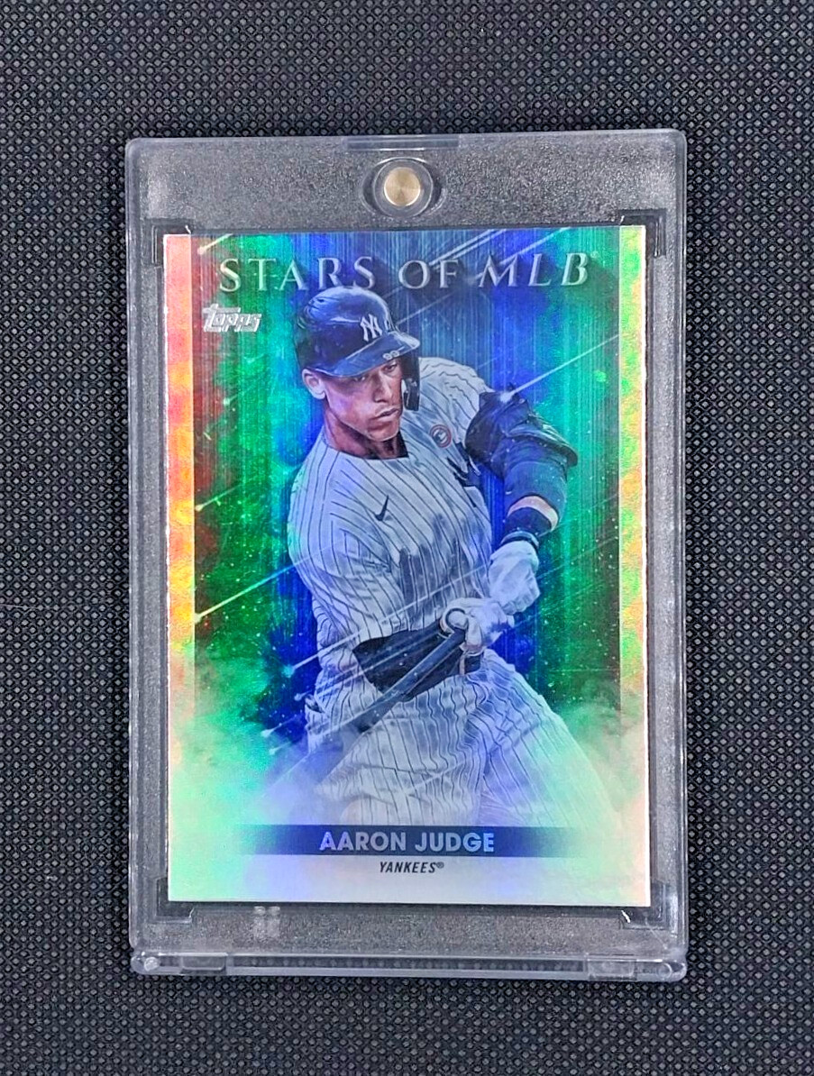 BURST AARON JUDGE RAINBOW REFRACTOR STARS OF MLB – New York Yankees MVP Slugger