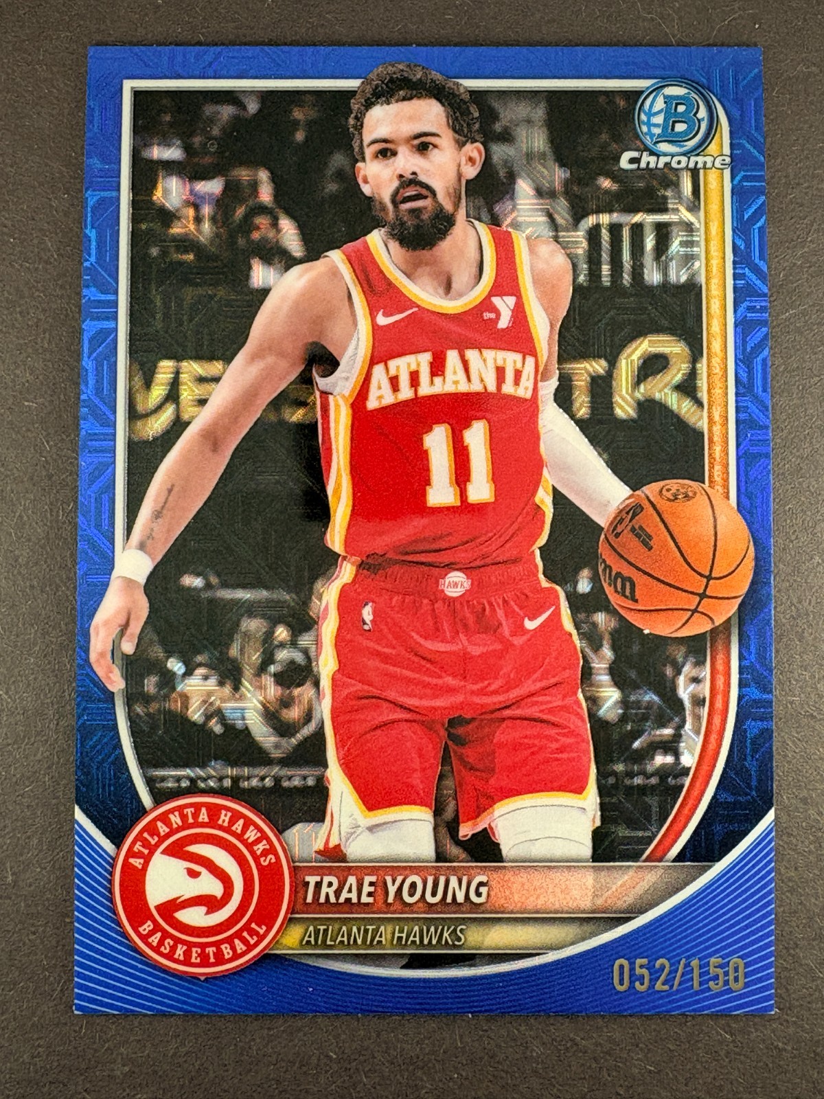 2025-26 Bowman – Trae Young #BCV-83 – Blue Mojo Refractor /150 – Hawks