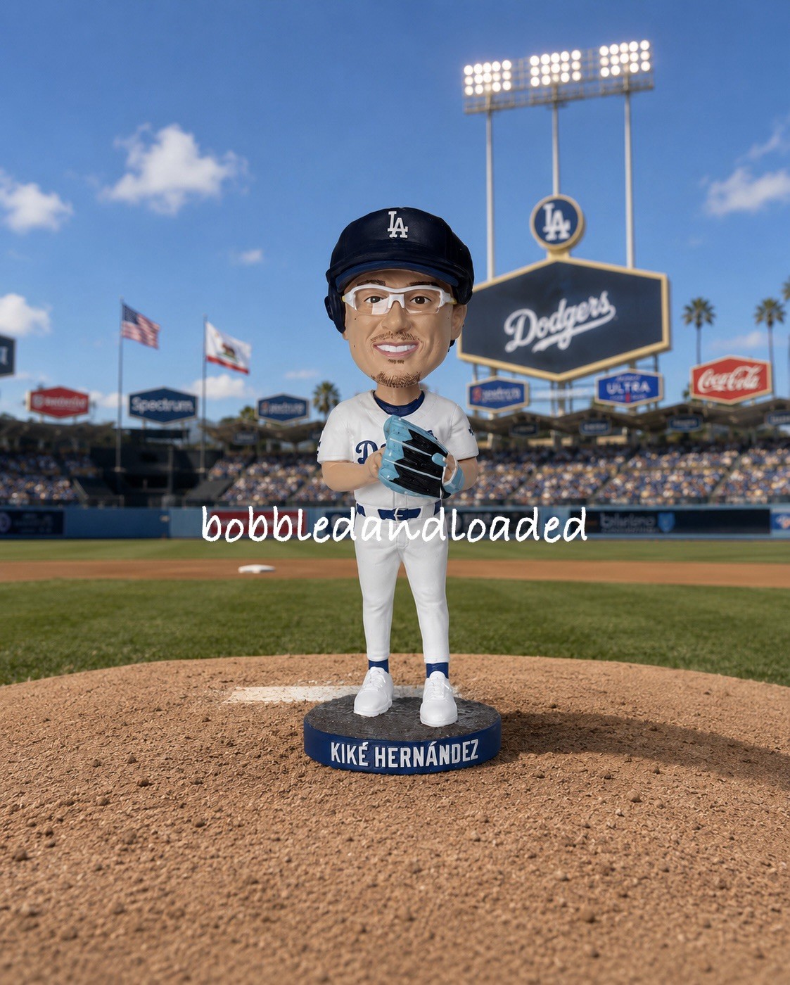 🇵🇷🧢Kike Hernandez Pitching Helmet Dodgers Bobblehead 7/12/26 PRESALE🧢🇵🇷