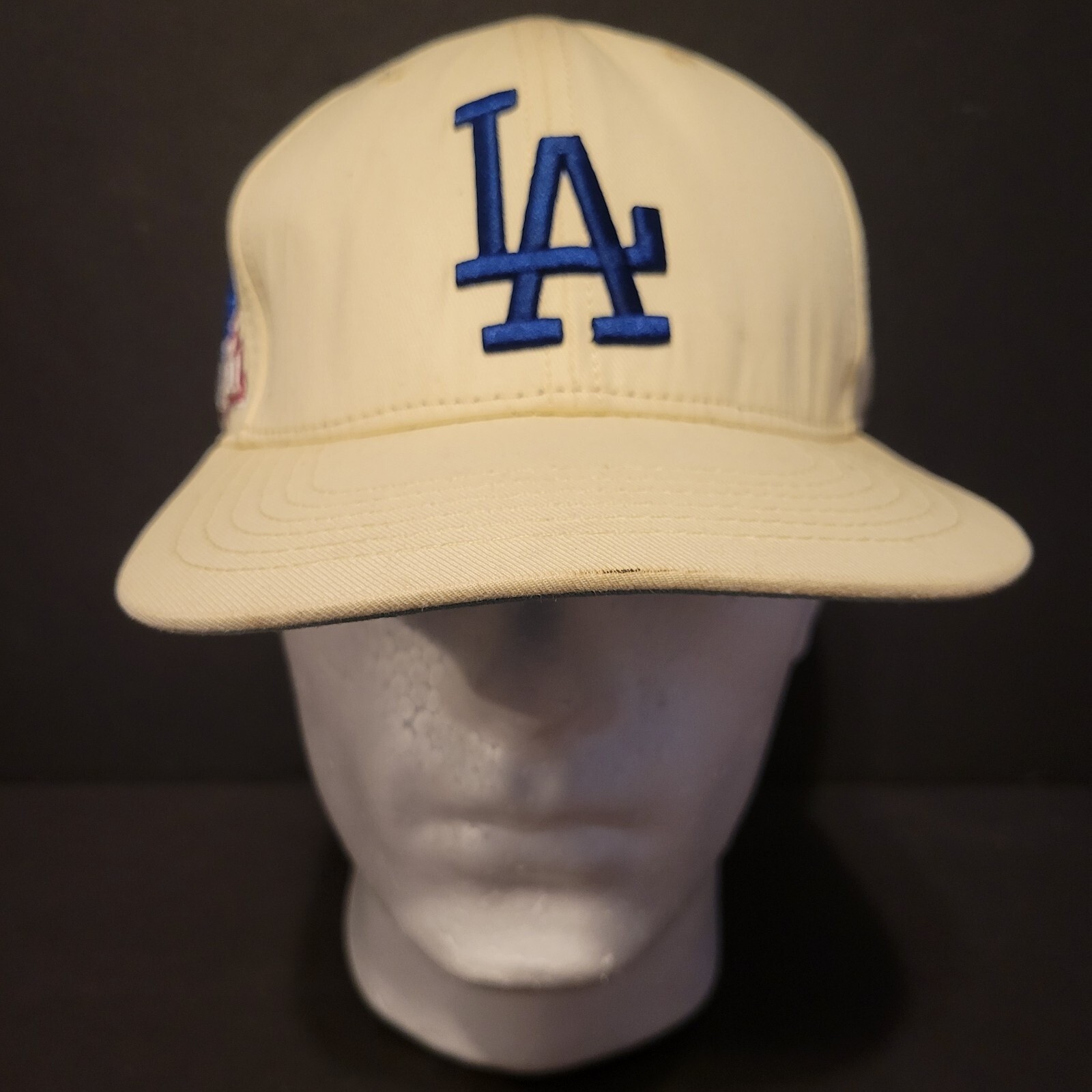 Pro Standard Los Angeles Dodgers 1981 World Series Snapback Hat Off White