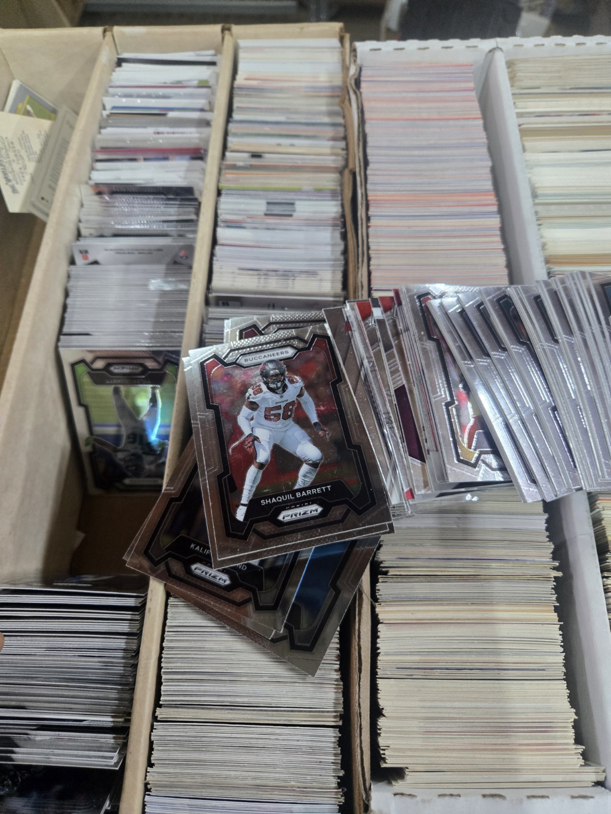 ULTIMATE Mix SPORTS CARD TREASURE BOX 4,000-5,000+ CARDS NFL,MLB,NBA Variety LOT