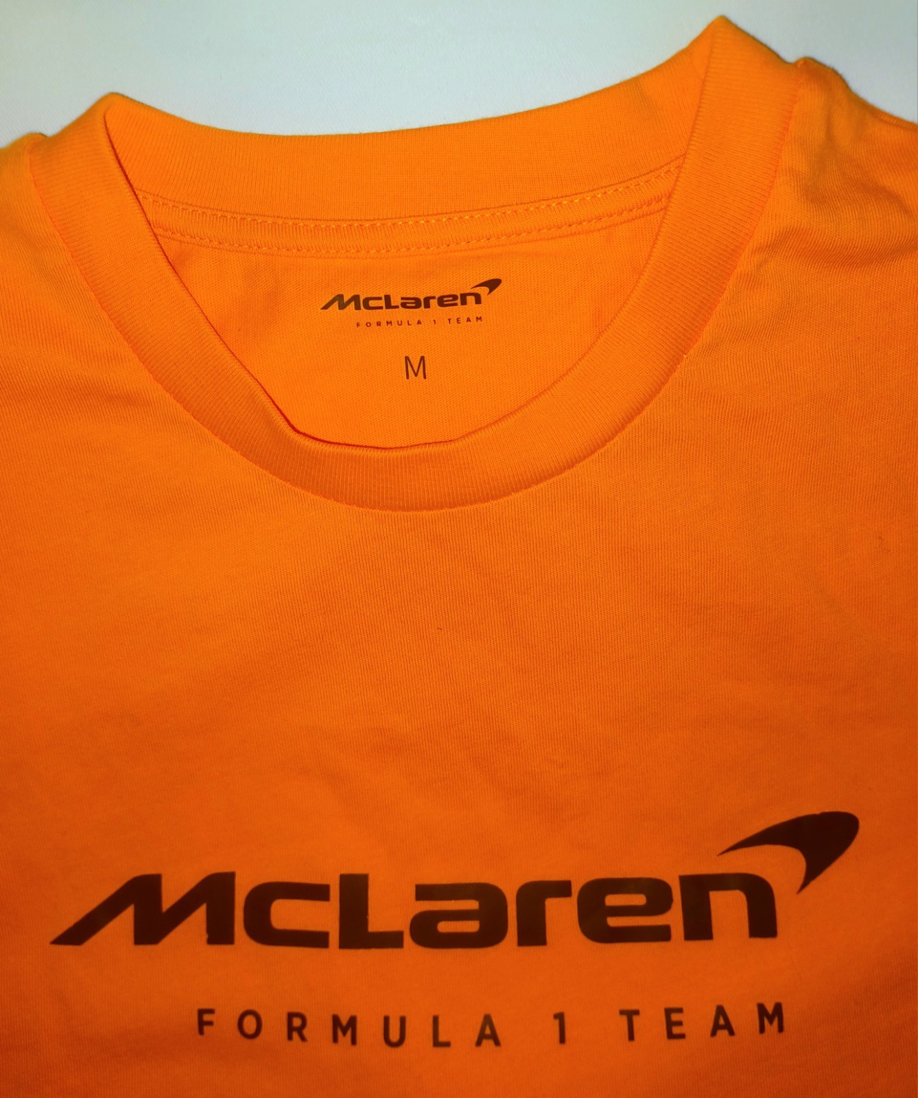 Mclaren Formula 1 Team Cap & T Shirt Size Medium CHEST 42″ Orange Brand New !!