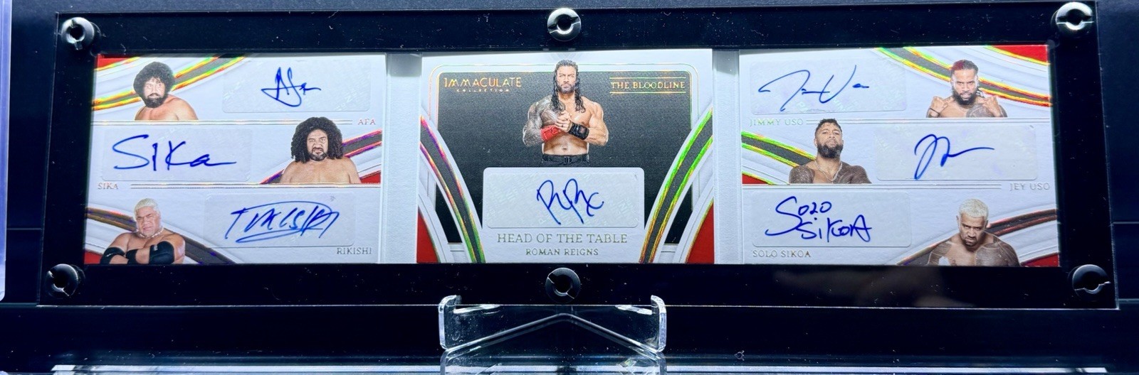 2022 Immaculate WWE Roman Reigns Bloodline Booklet Auto Jimmy Jey Uso Signed /25