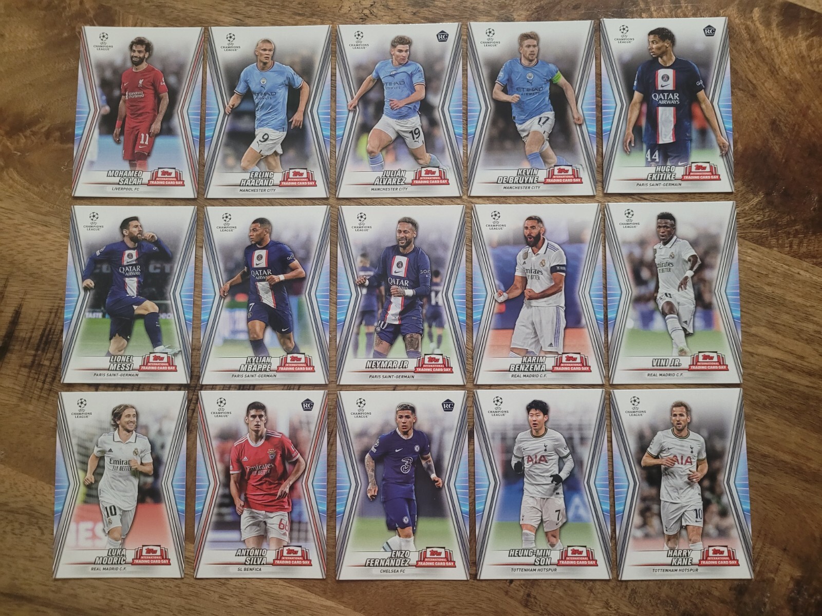 2023 TOPPS INTERNATIONAL TRADING CARD DAY UEFA COMPLETE 30 CARD SET MBAPPE MESSI