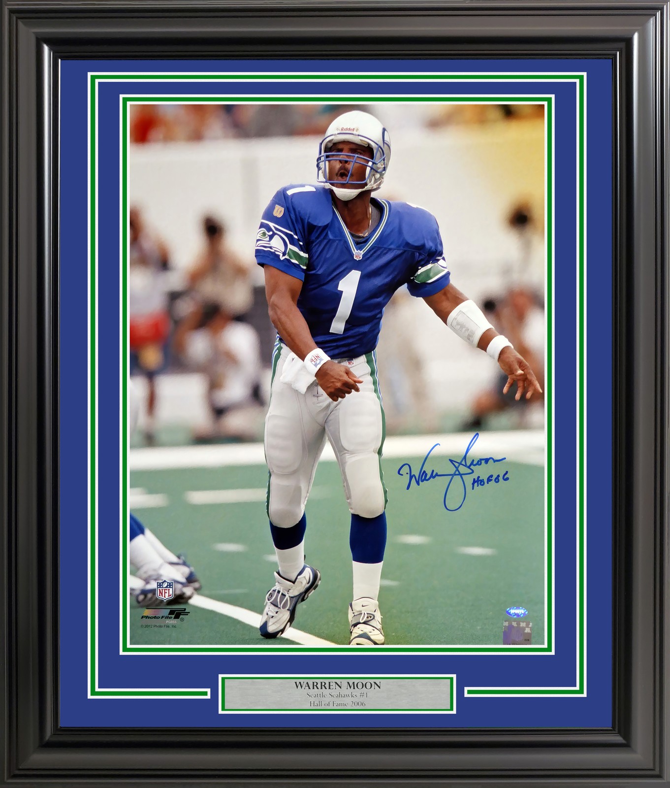 Warren Moon Signed Framed 16×20 Photo Seattle Seahawks MCS Holo