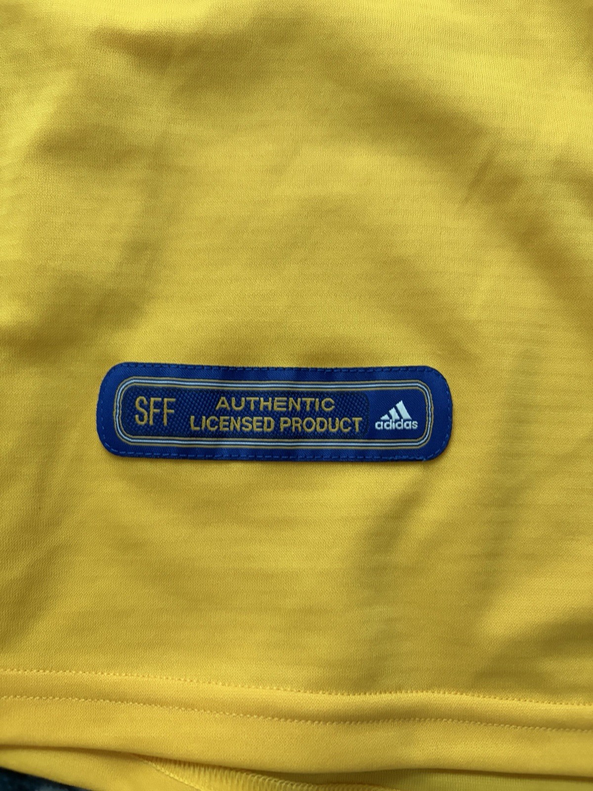 Henrik Larsson Sweden 2000-02 Home Jersey Adidas XL BNWT (Tag Included) Classic