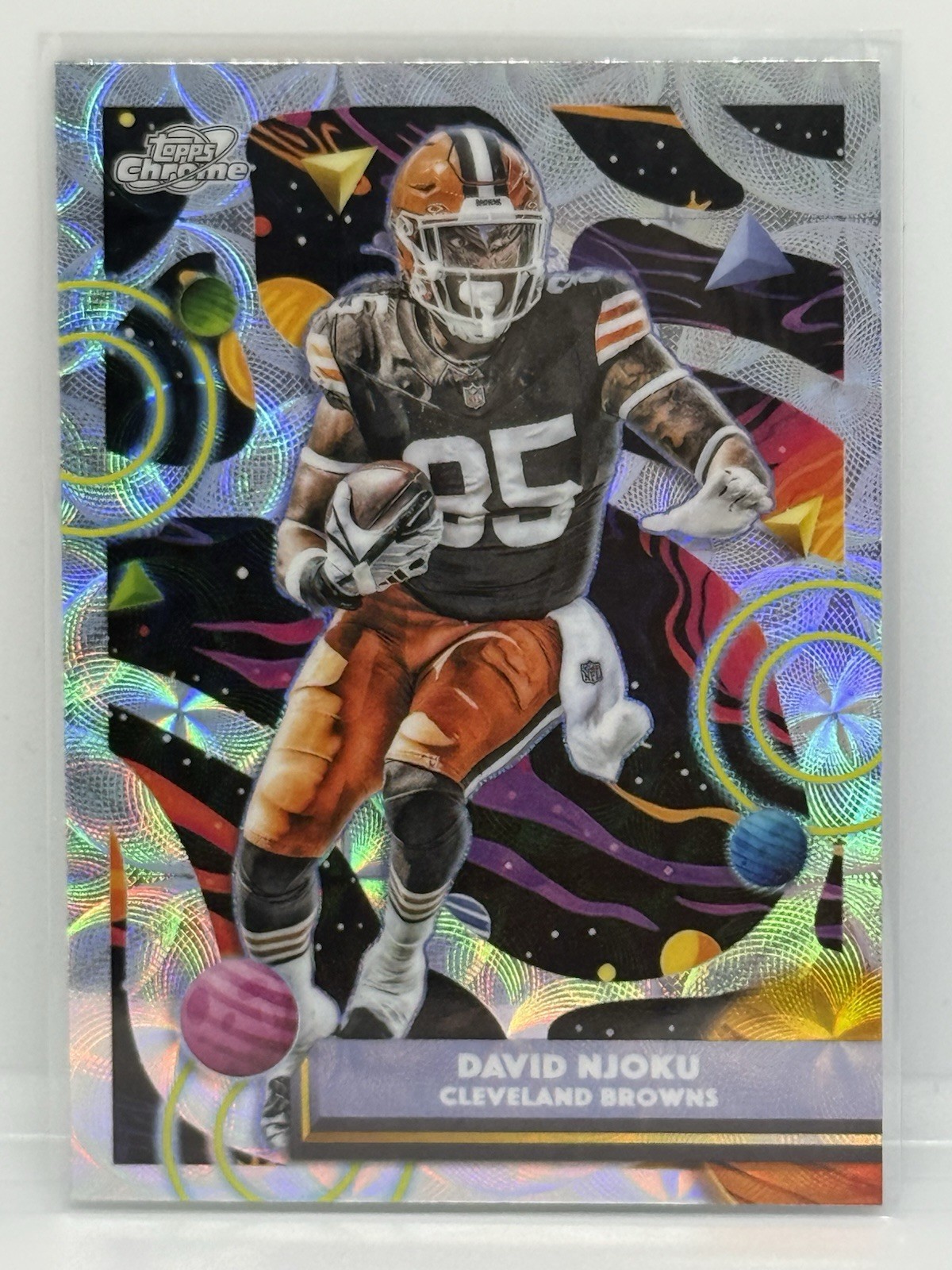 2025 Topps Cosmic Chrome Football David Njoku Nucleus Refractor #23 Browns