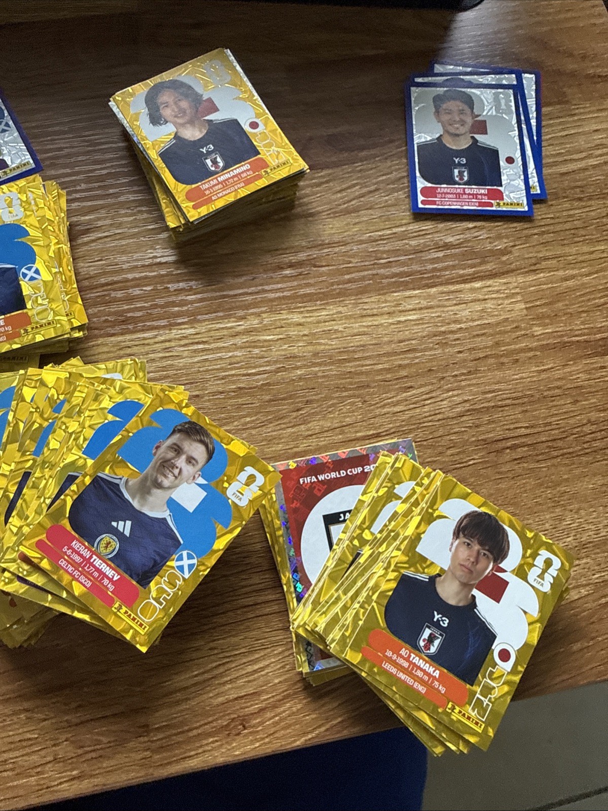 2026 PANINI WORLD CUP GOLD Crumple Stickers SINGLES – PICK & COMPLETE SCO JPN
