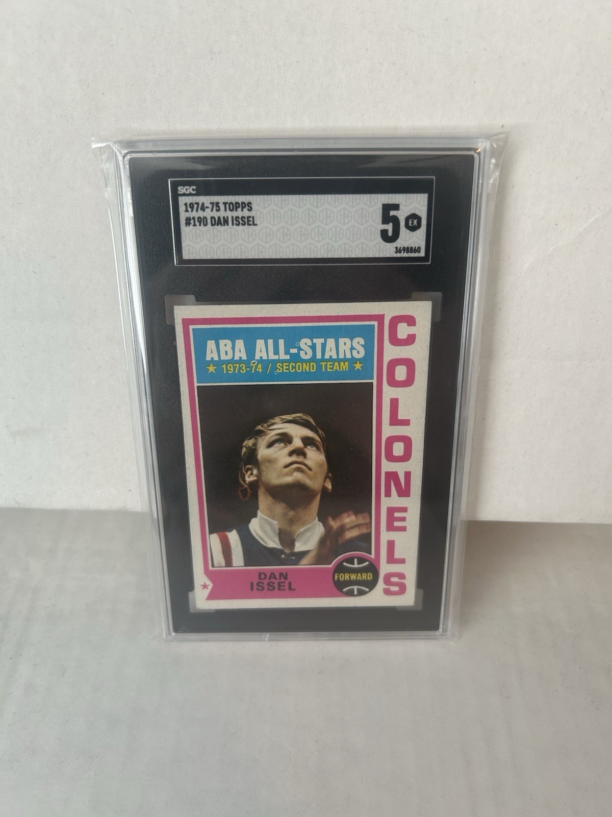 1974-75 Topps Dan Issel 190 SGC 5 Clean Possible Regrade?? Colonels Forward