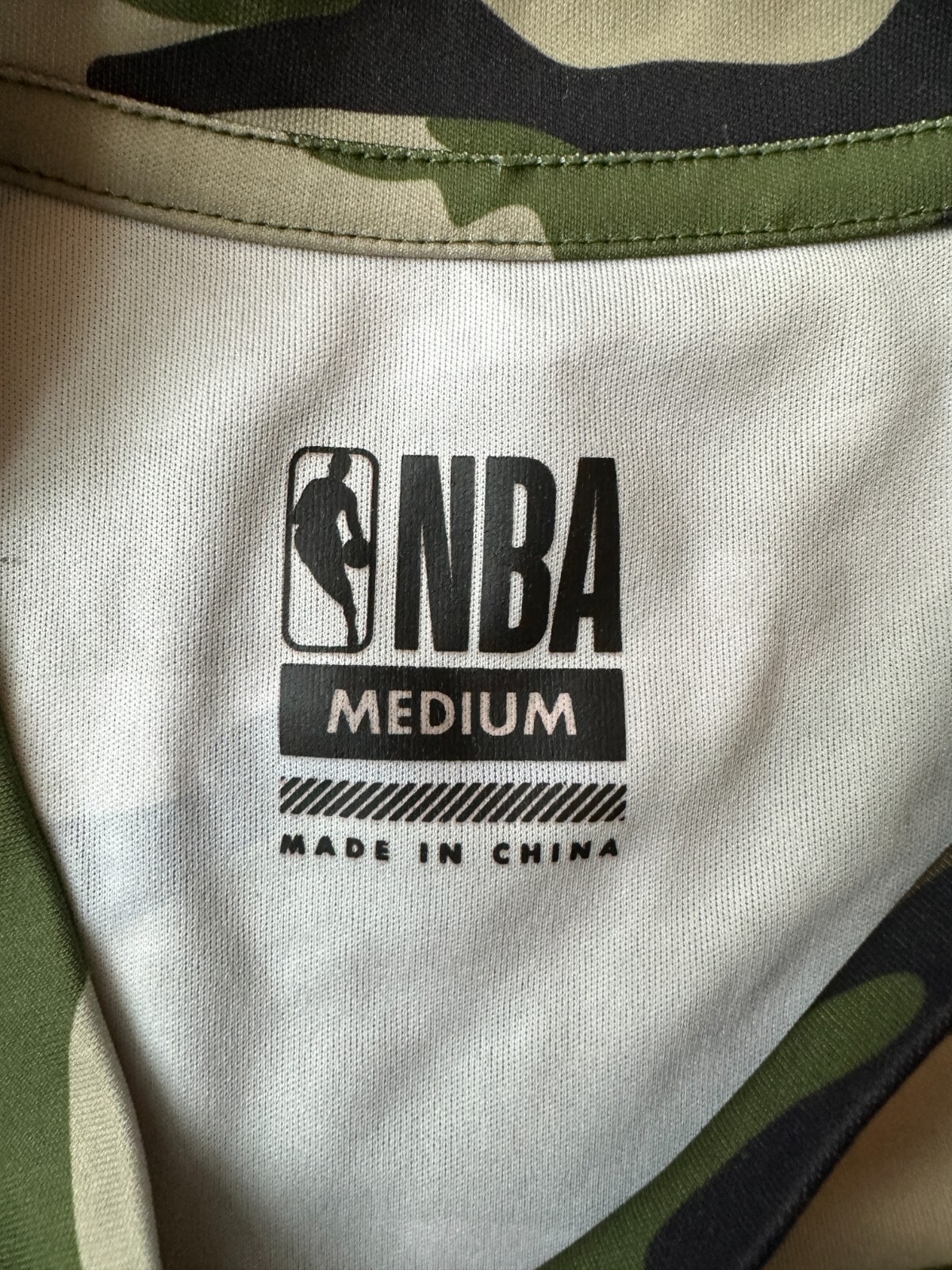 NBA Basketball Sleeveless Polyester Camo Basketball Shirt Mens Medium