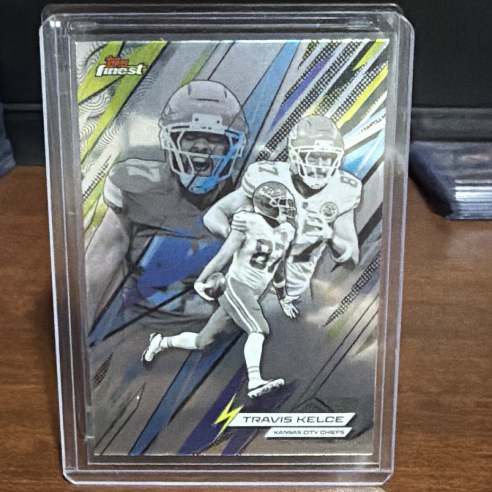Topps Finest Travis Kelce Chiefs Power Kings Insert Football Card #PK-8