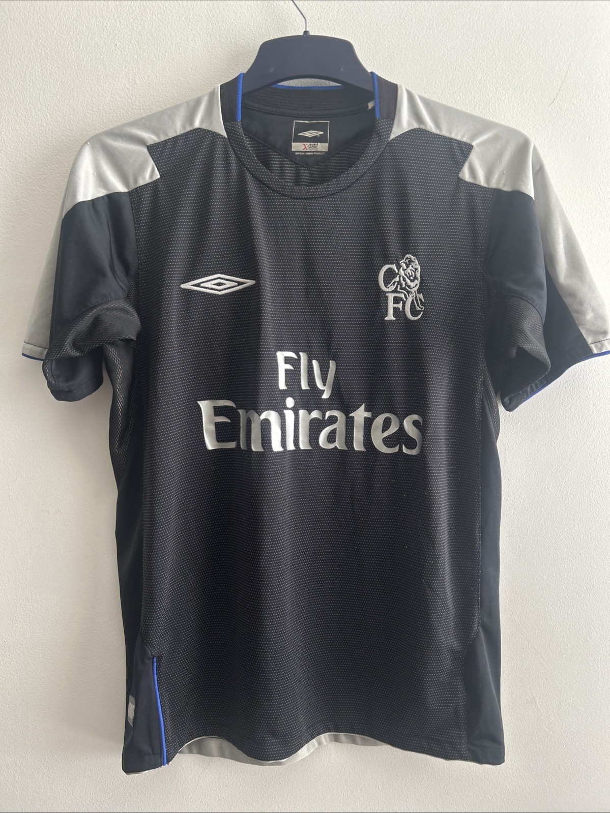 Chelsea Original Umbro Away Football Shirt 2004-05 – Small