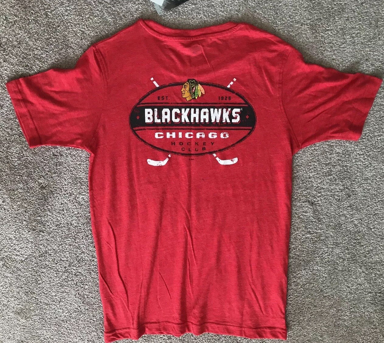 NHL Chicago Blackhawks Red Polyester/Rayon Shirt – Men’s Size M – NEW