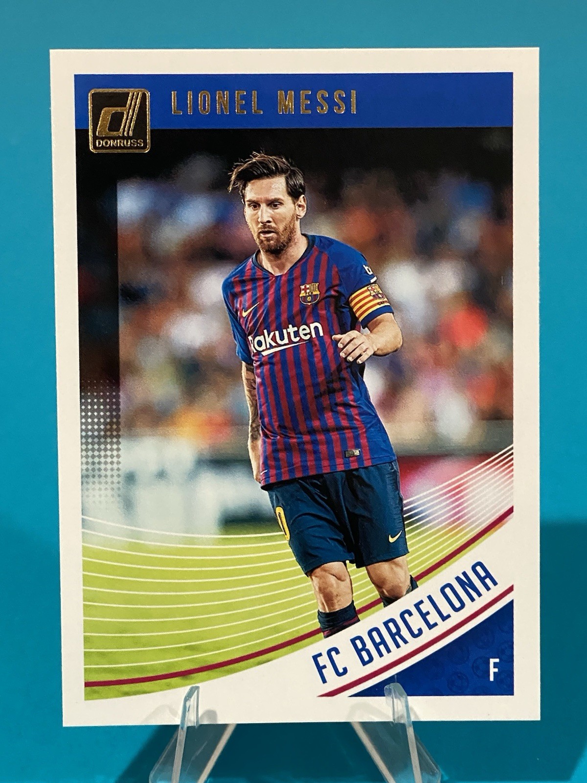 2018-19 Donruss Lionel Messi #1 FC Barcelona Soccer Card