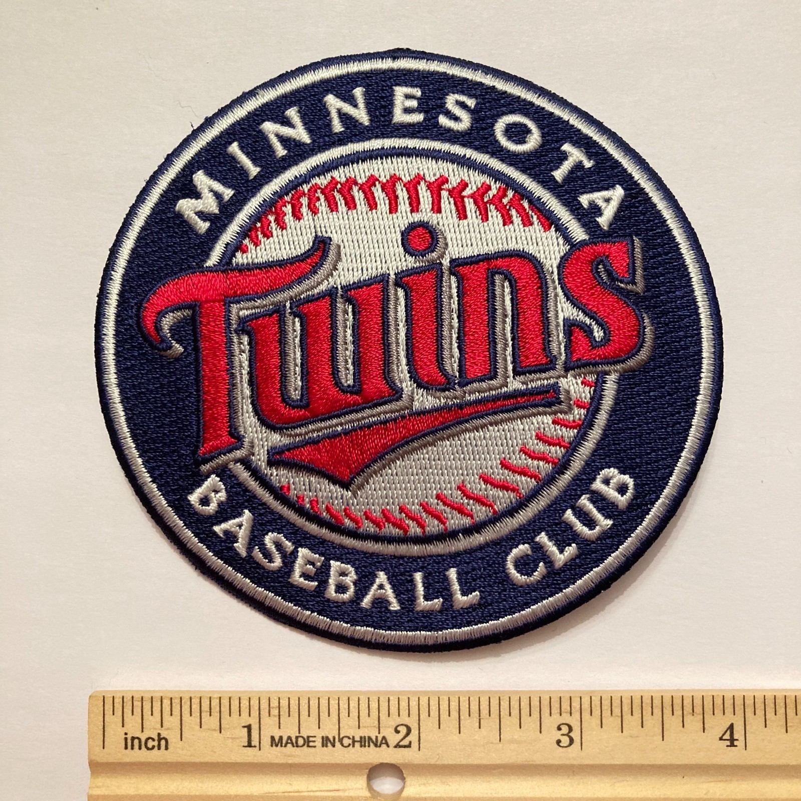 MINNESOTA TWINS Embroidered Iron-On 4″ Official MLB Jersey Sleeve Patch