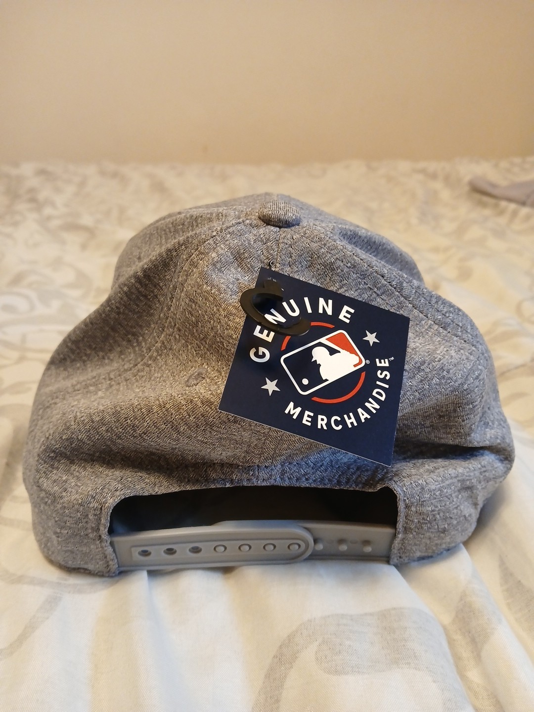 Atlanta Braves Fan Favorite One Size Fits All Adjustable Snapback Gray Hat New