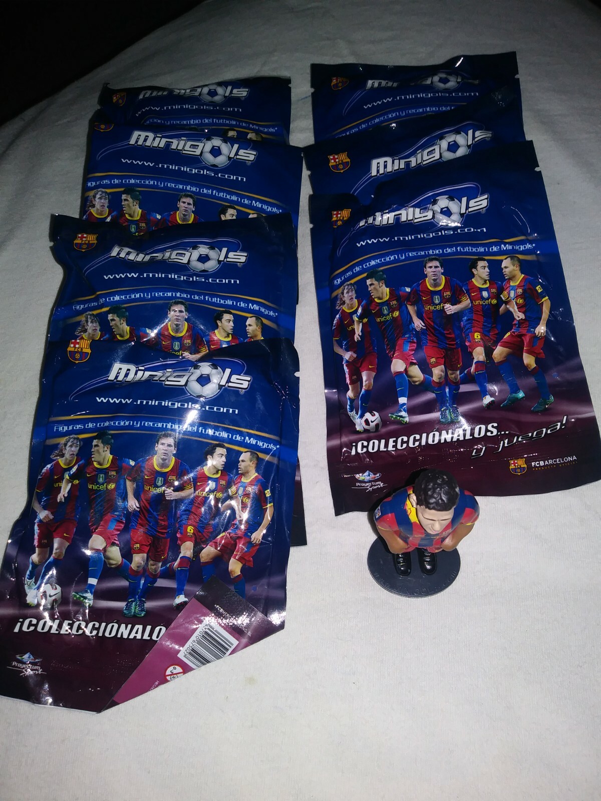 8 Minigoals Soccer Figures FCBarcelona 3.5in 1 Open 7 Sealed Dani Alves