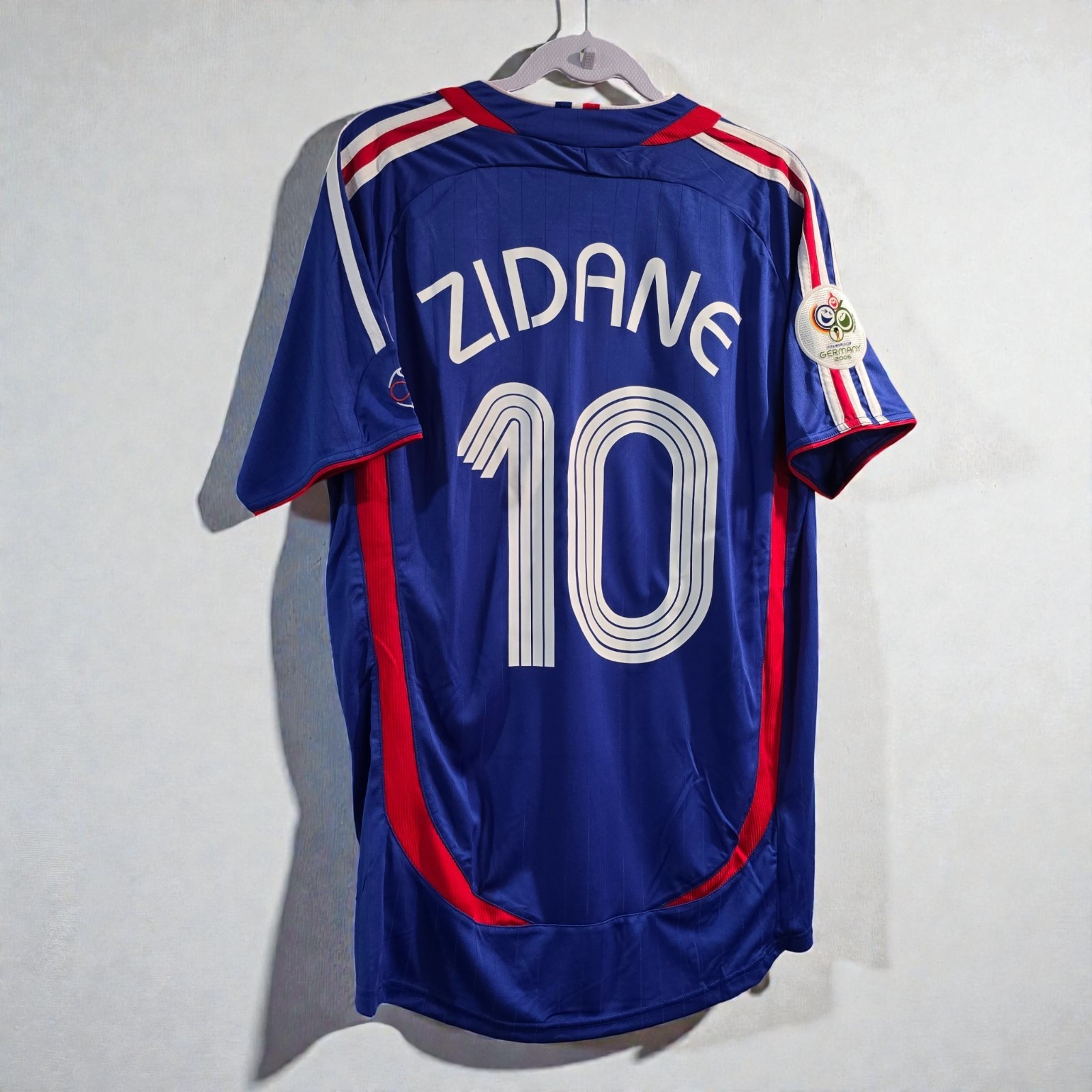 FRANCE HOME World Cup 2006 – Football Soccer – ZIDANE # 10 – 2XL (Run Small)