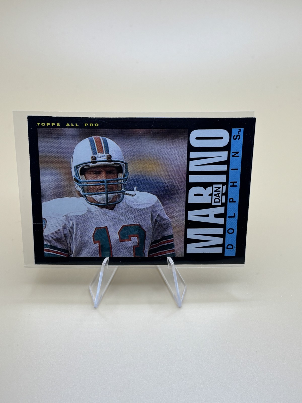1985 Topps – Dan Marino Blank Back Miami Dolphins