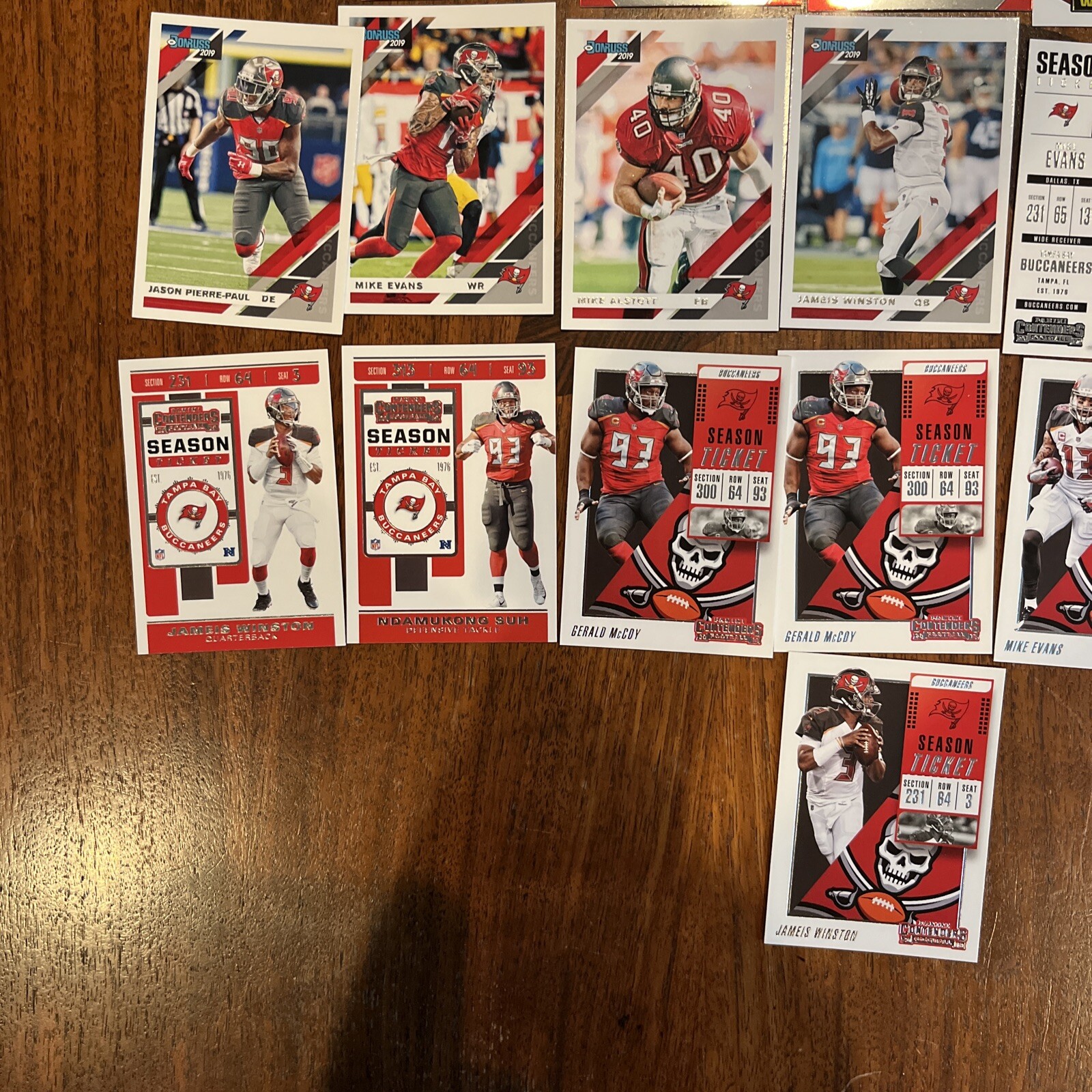 Tampa Bay Buccaneers Lot Of Cards Tom Brady, Chris Godwin, Mike Evans Option #1