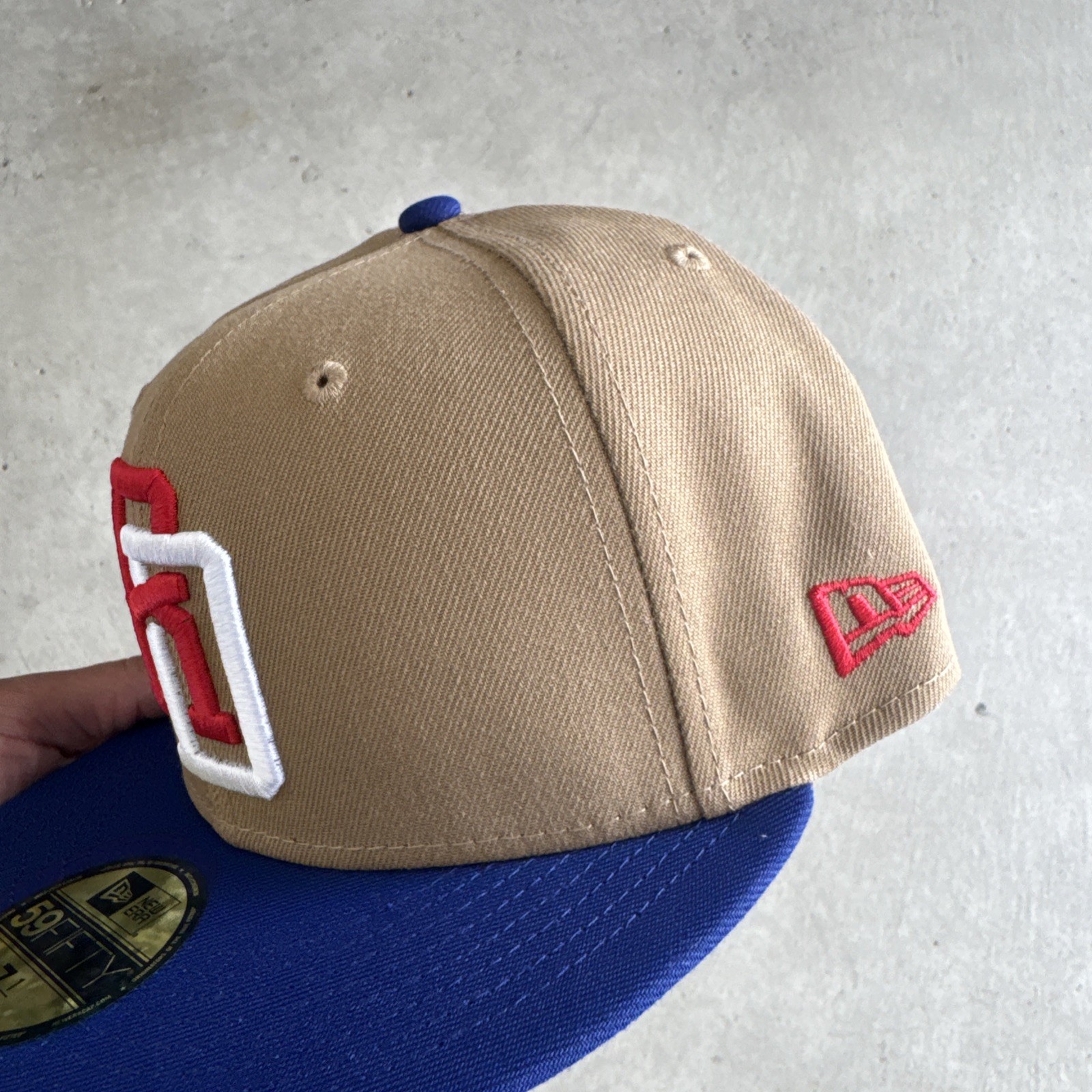 Dominican Republic World Baseball Classic Fitted Hat New Era 59FIFTY Khaki 7 1/2