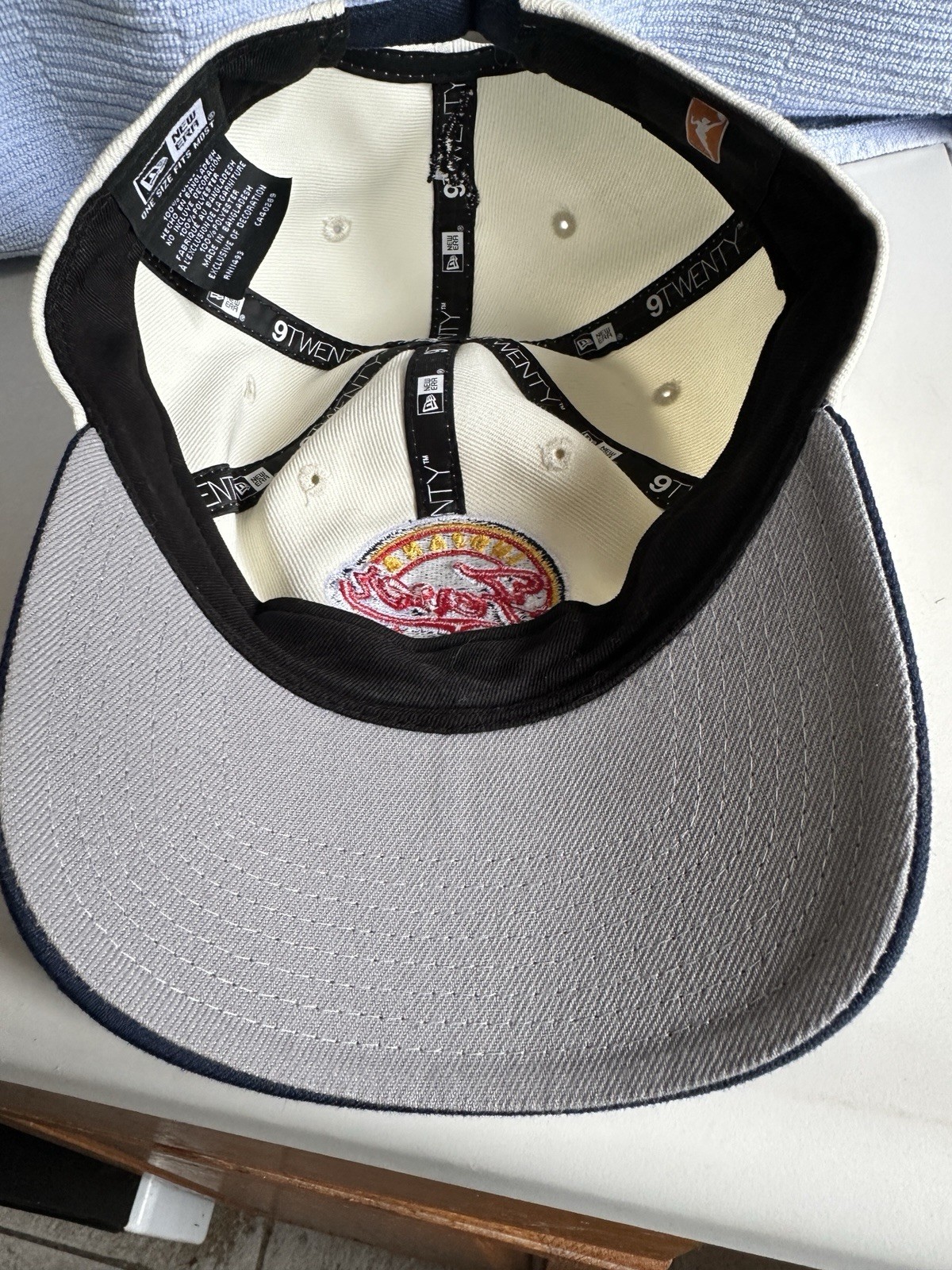 New Era 9Fifty Indiana Fever Strapback WNBA Hat White Blue EUC