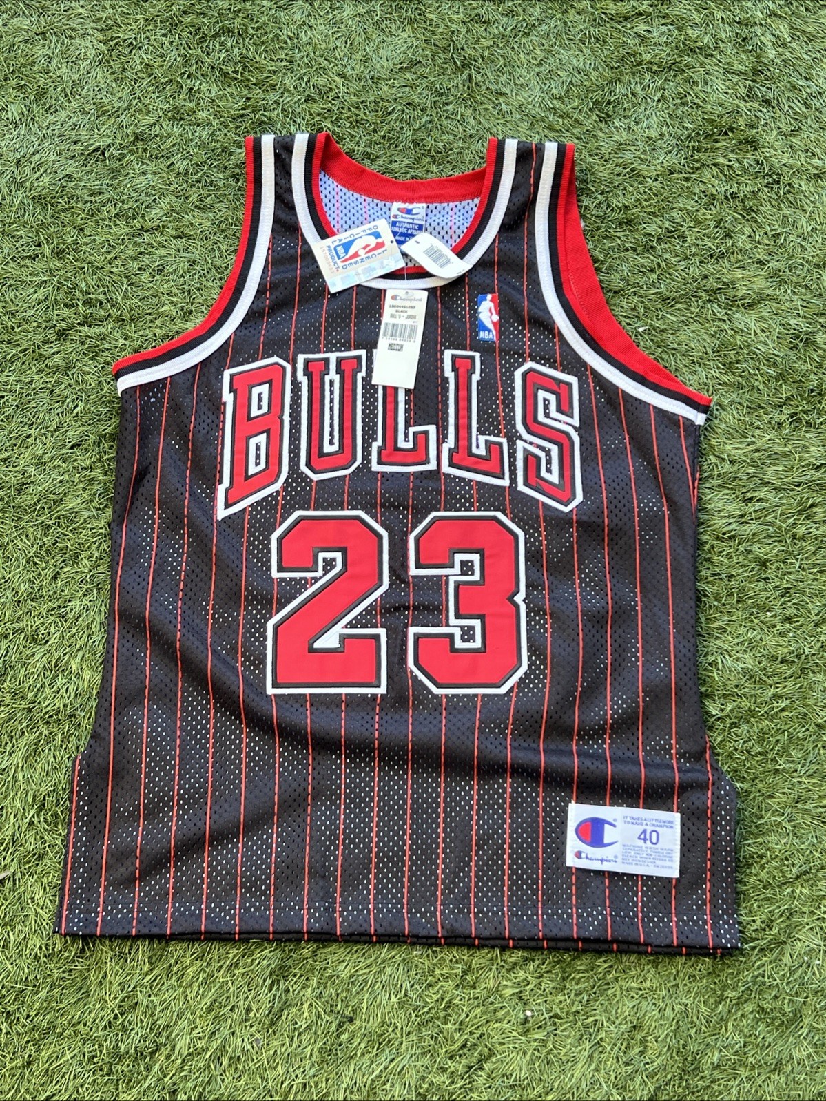 Vintage Champion Authentic Michael Jordan NBA Chicago Bulls Black Jersey Mens 40