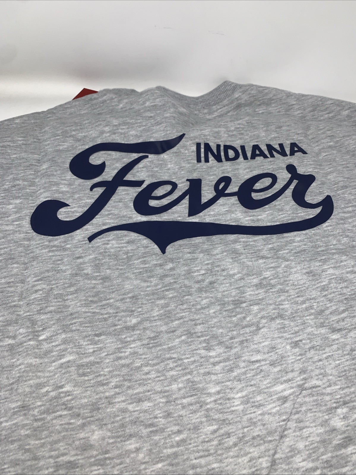 WNBA Indiana Fever Grey Mens large Sweatshirt NWT By Ultra Game And WNBA Mens L