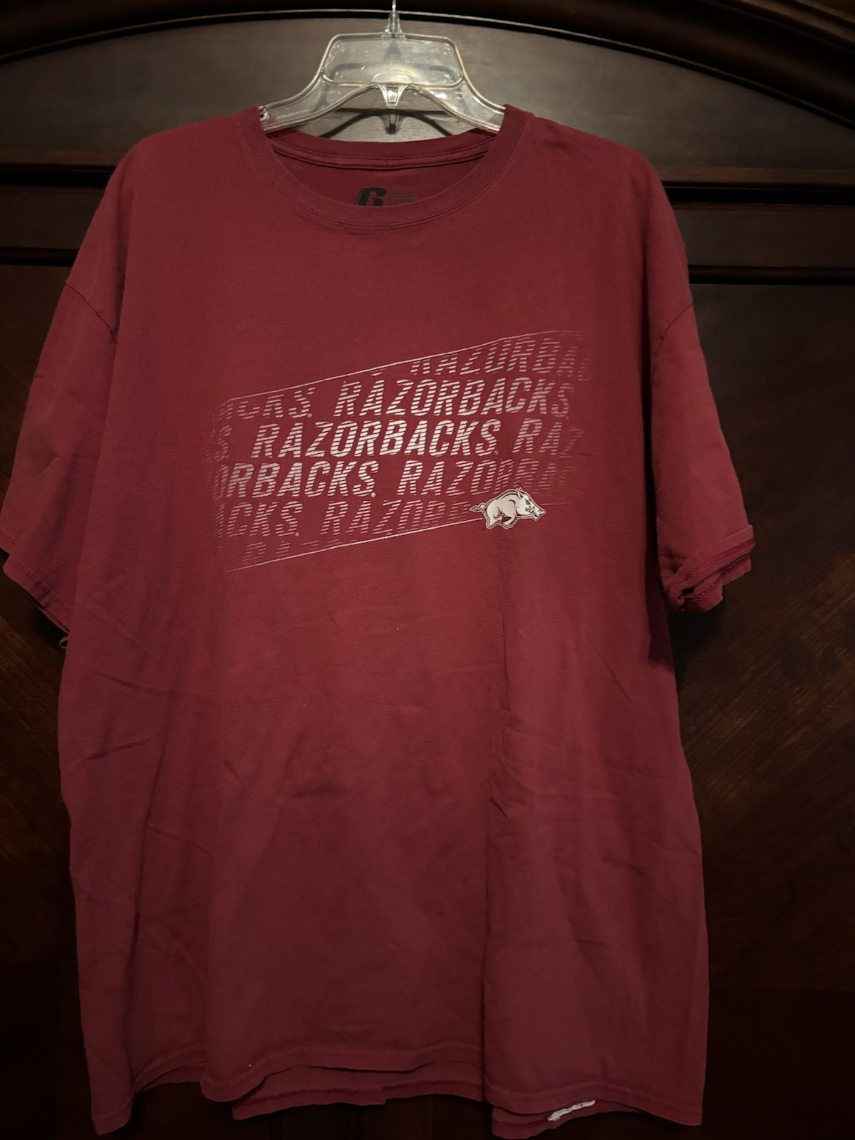 Arkansas Razorbacks Russell Athletic T Shirt Men’s 2XL Red NCAA Graphic Tee