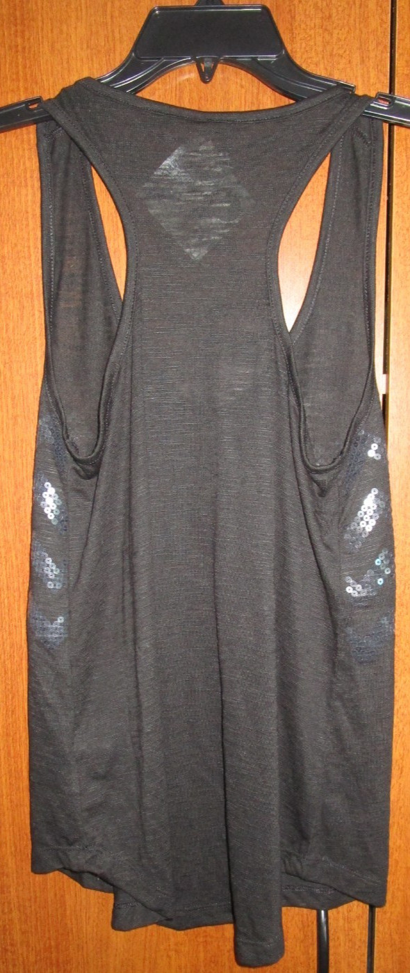 New MLB Pirates Tank Top w Sequines Medium majestic Fan Fashion Poly Rayon B 33
