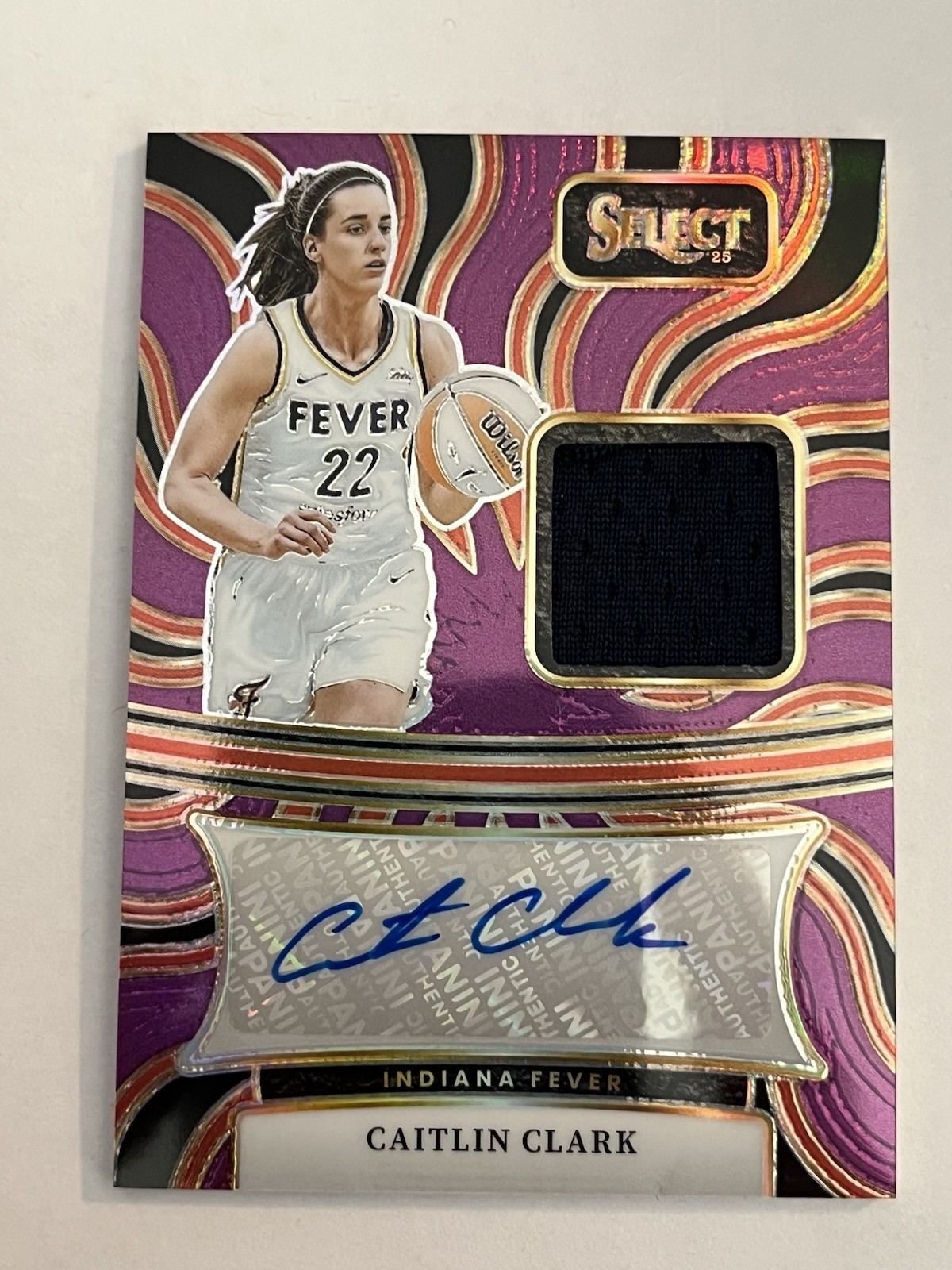 2025 Panini Select WNBA Autographed Memorabilia Caitlin Clark AM-CC Purple 43/99