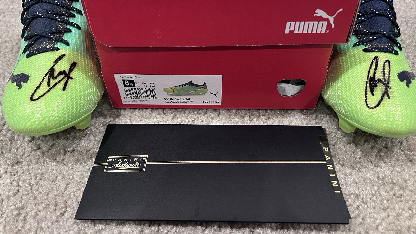 Christian Pulisic Signed Autographed Gree Puma Ultra 1.3 Cleats LE 25 Panini COA