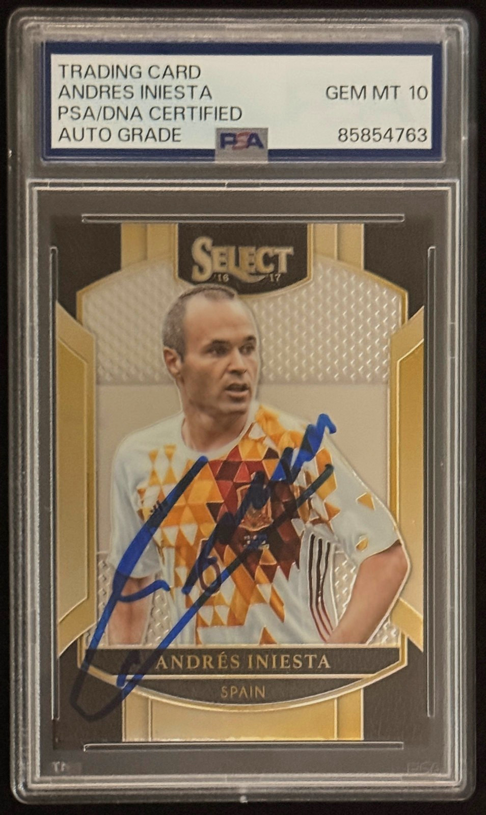2016-17 Panini Select Soccer Andres Iniesta Spain #18 PSA AUTHENTIC AUTO 10