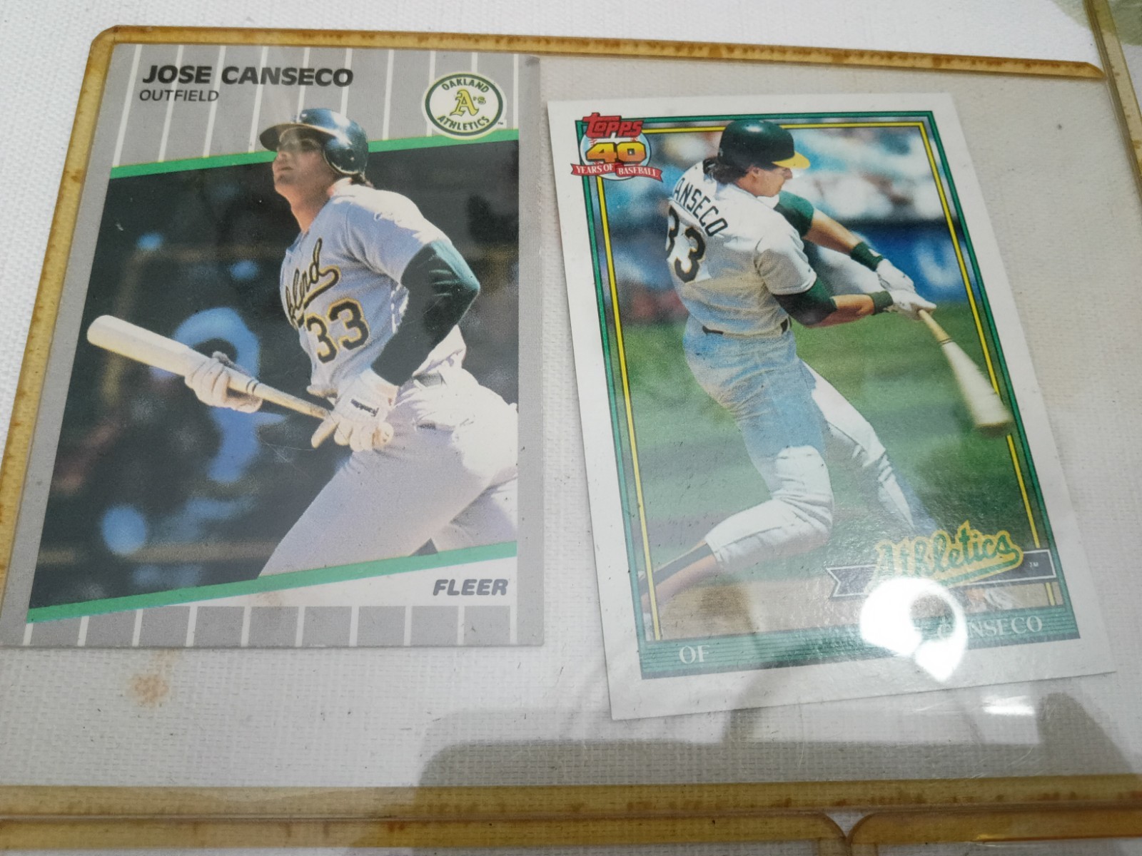 Mixed lot of Jose Canseco cards in plastic Card Holders – MLB Baseball