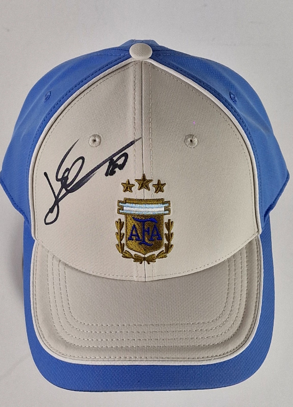 Lionel Messi Argentina cap AFA Hand Signed W/COA with base Free shipping