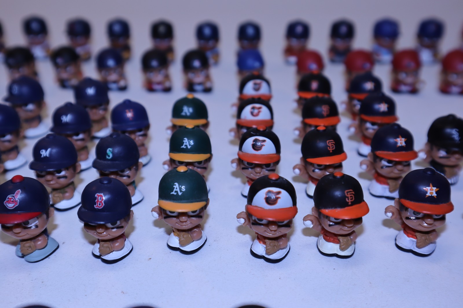 Lot of MLB TeenyMates PVC 1″ Figures Series 1-4 with 9 Rares Checklists Puzzles