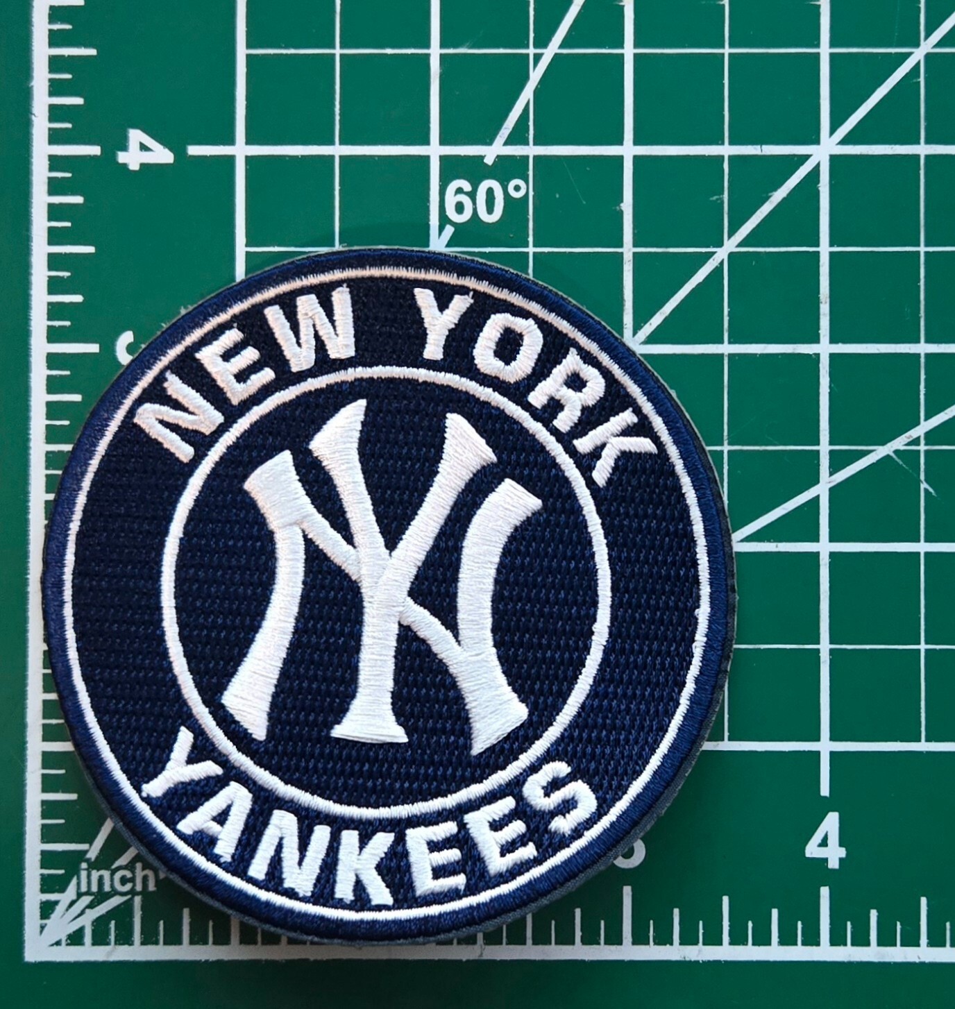 New York NY Yankees 3.5″ Iron /Sew On Embroidered Patch~ Free Tracking!