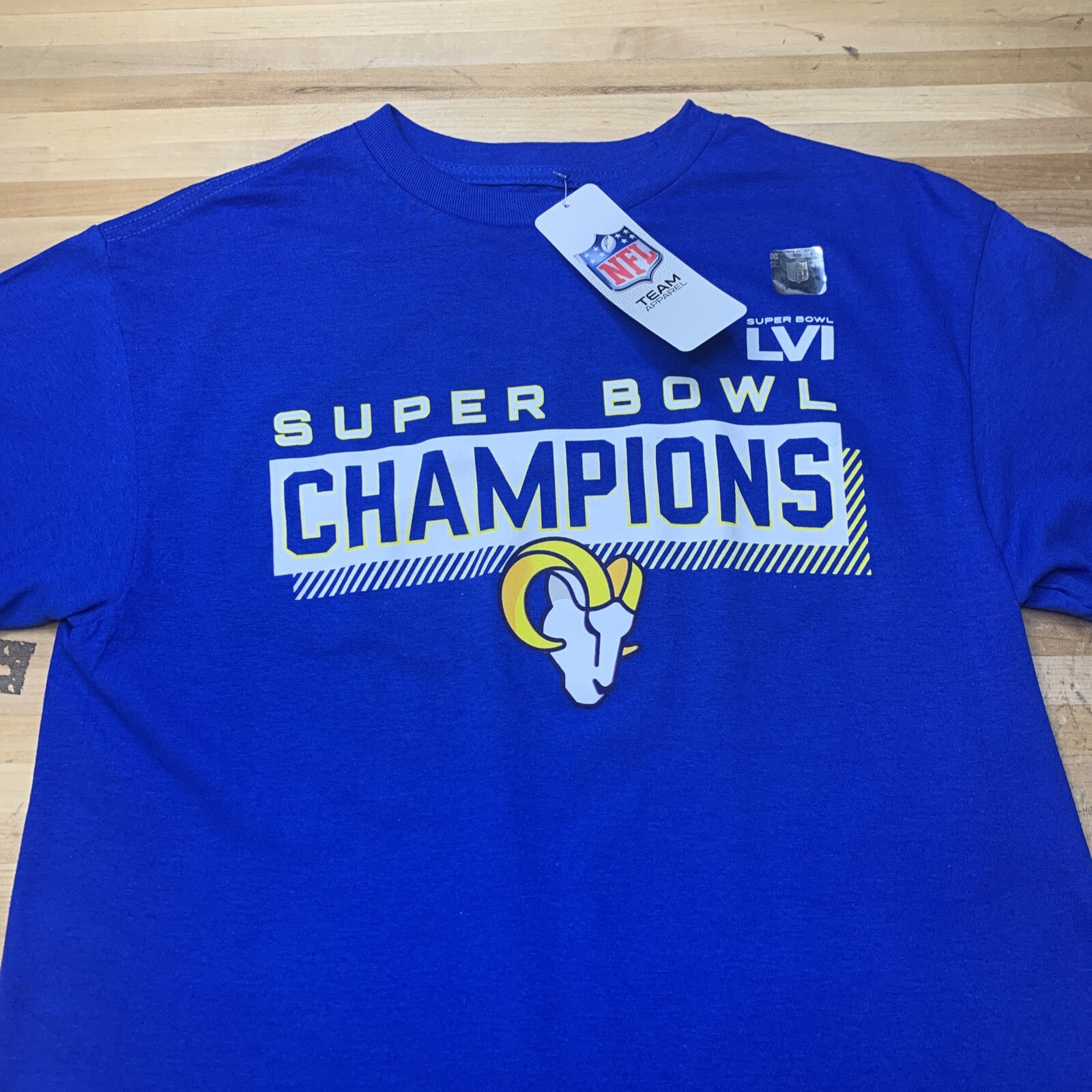 Team Apparel Los Angeles LA Rams Logo T-Shirt SUPER BOWL Youth Variety Sizes