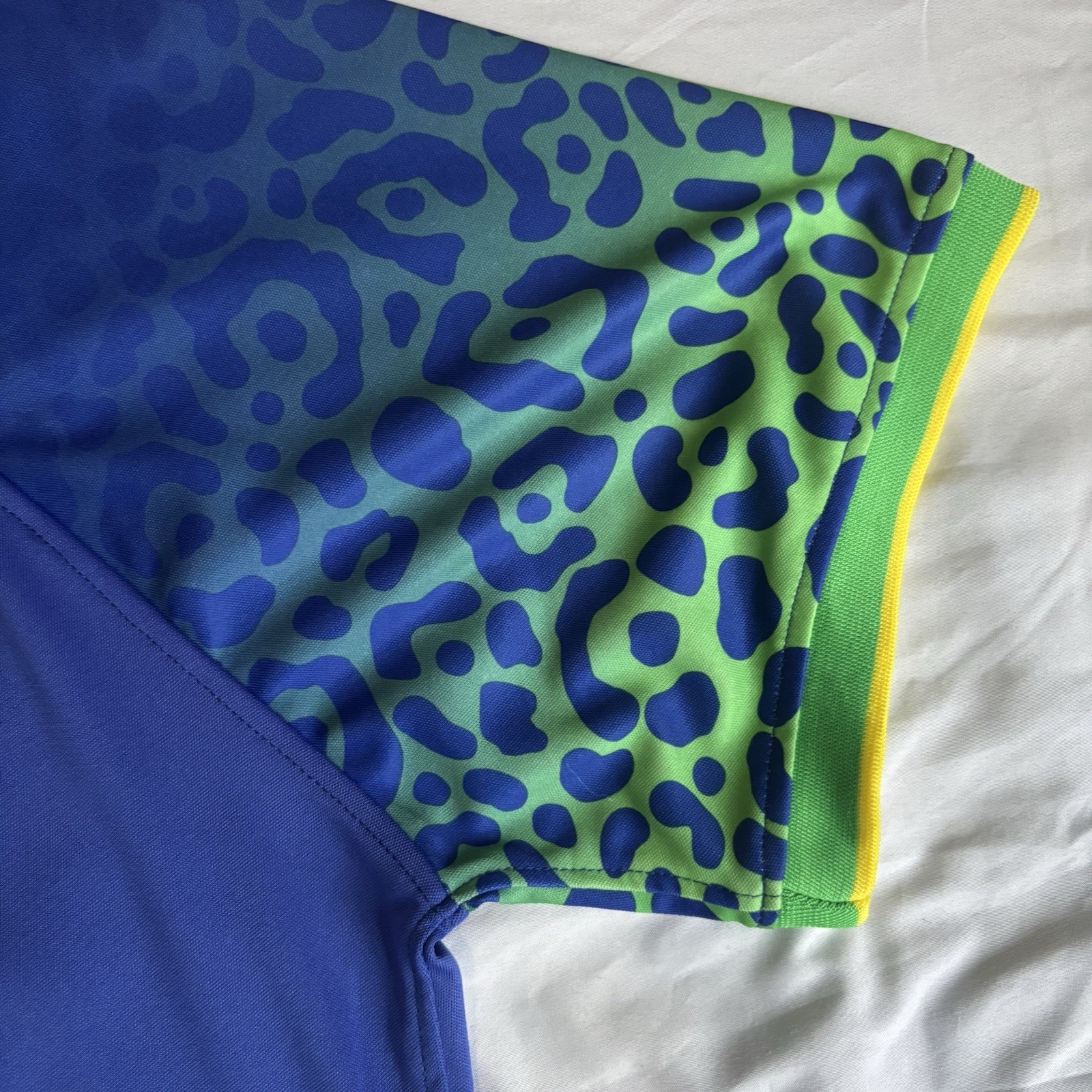 Brazil National Team Away Blue World Cup 2022 Soccer Jersey Men’s Size XL