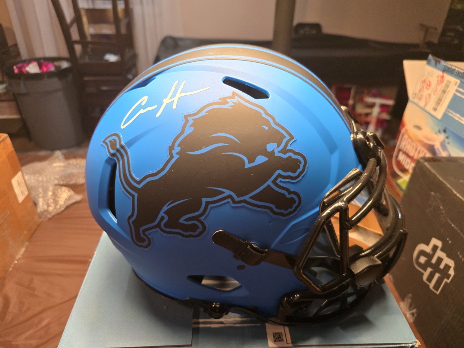 Lions Aidan Hutchinson Signed Rave Full Size Speed Pro Helmet W/ Chrome Visor