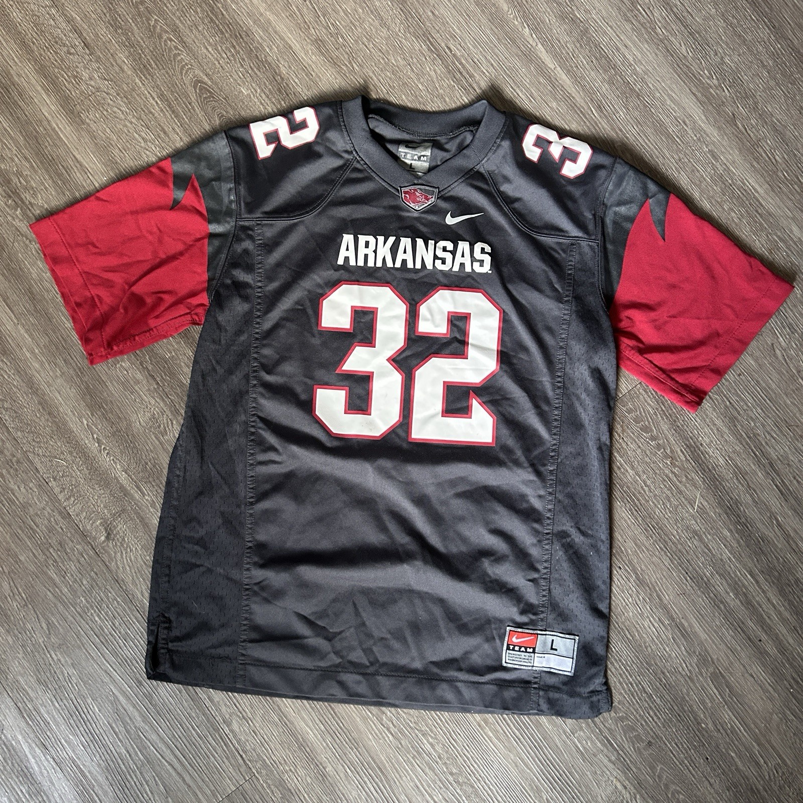 Nike Arkansas Razorbacks Jersey Youth Size Large Red Gray #32 NCAA